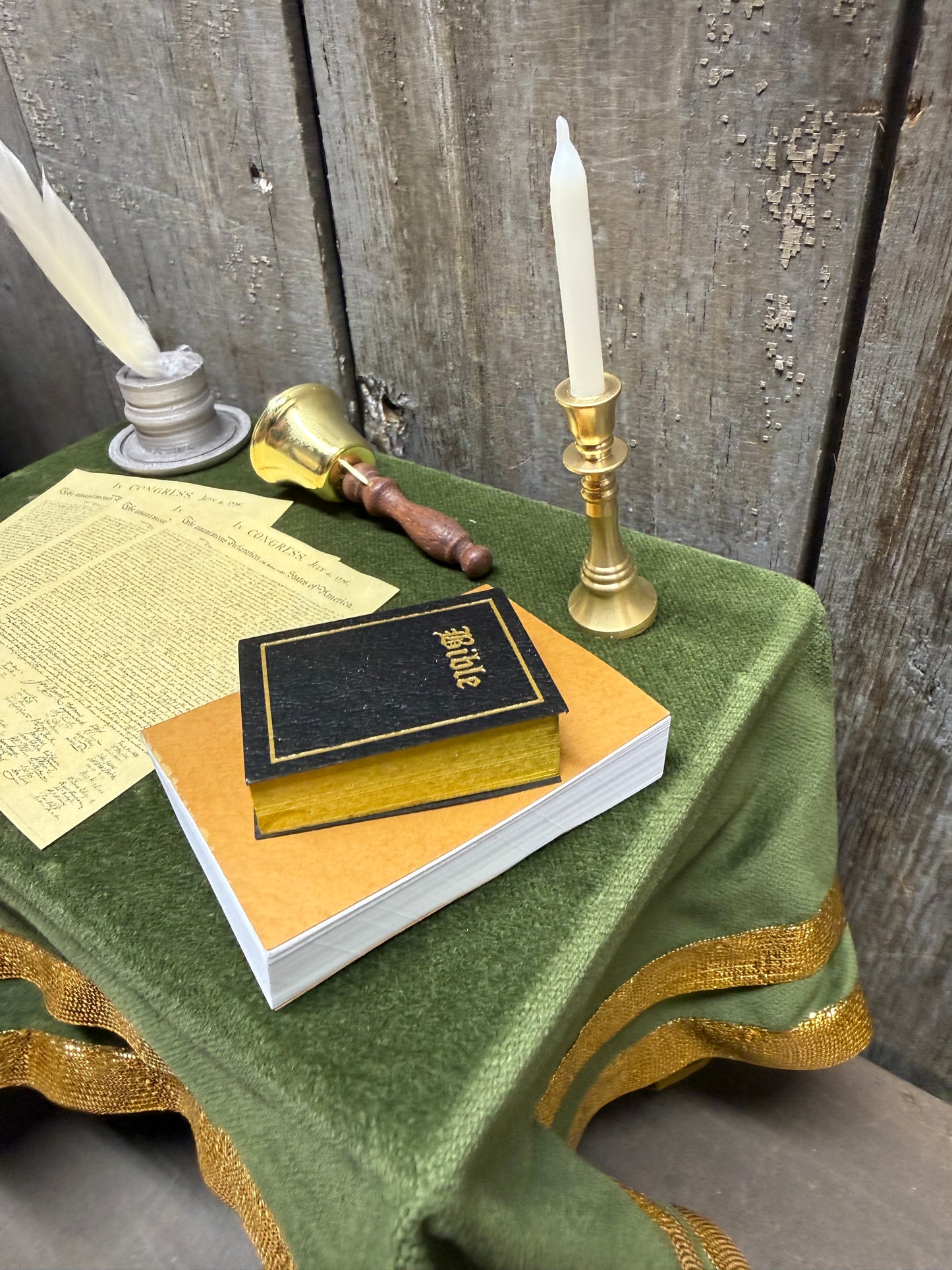 DECLARATION OF INDEPENDENCE TABLE