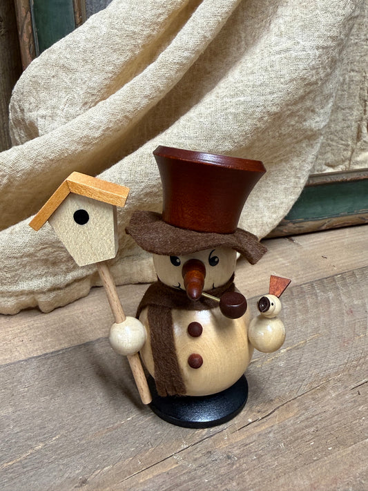 SNOWMAN W/ AVIARY, 4" Smoker