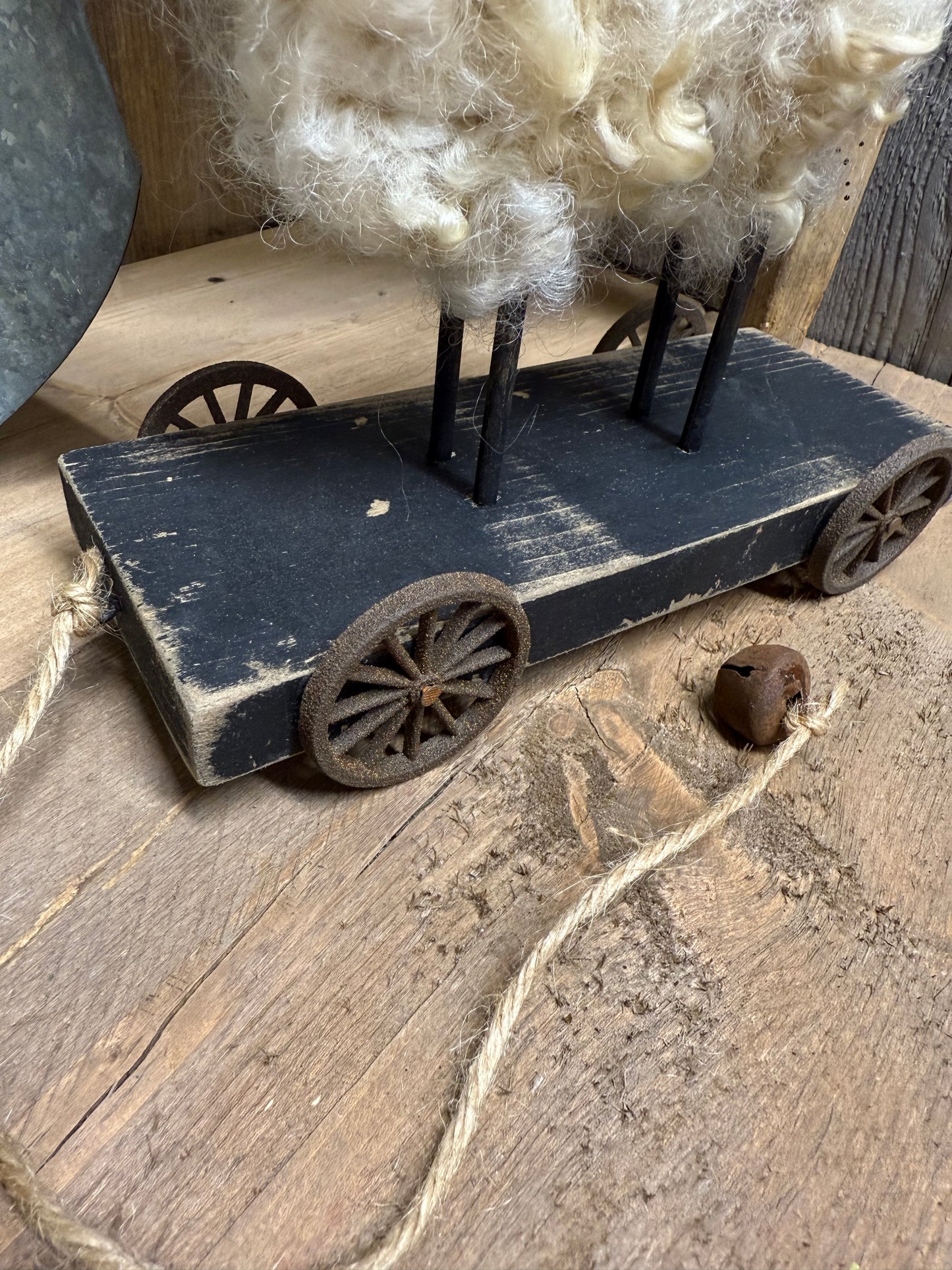 Pull Cart, WOOLY SHEEP
