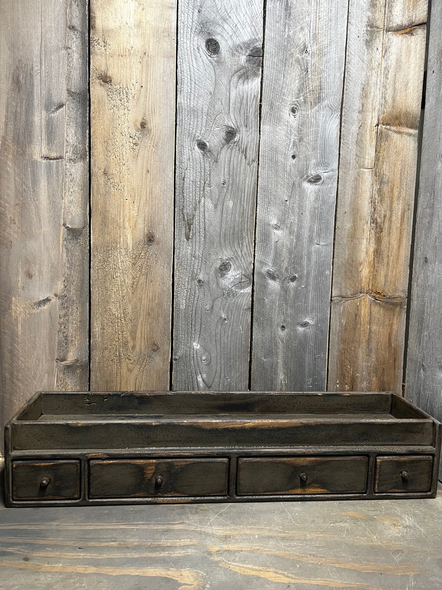 TRENCHER, 33", 4 DRAWER