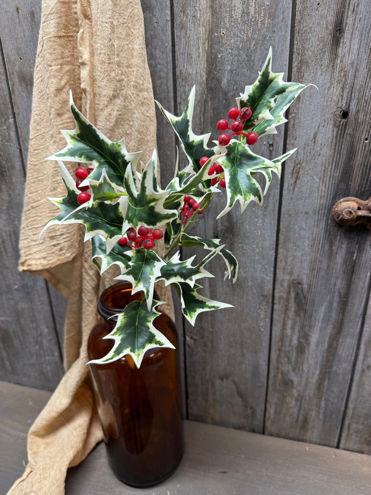 Spray, 21", HOLLY BERRY