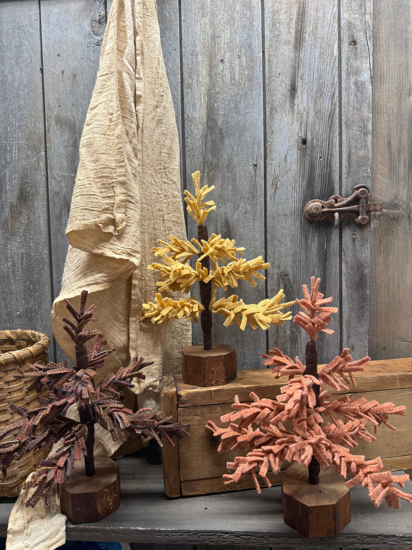 Wool Tree, 11.5", AUTUMN MIX