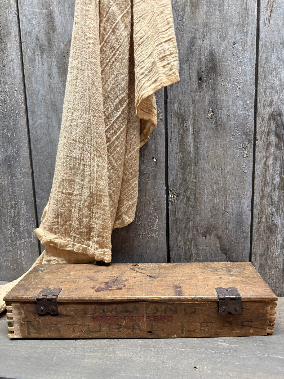 DRUMMOND NATURAL LEAF, Lidded Box