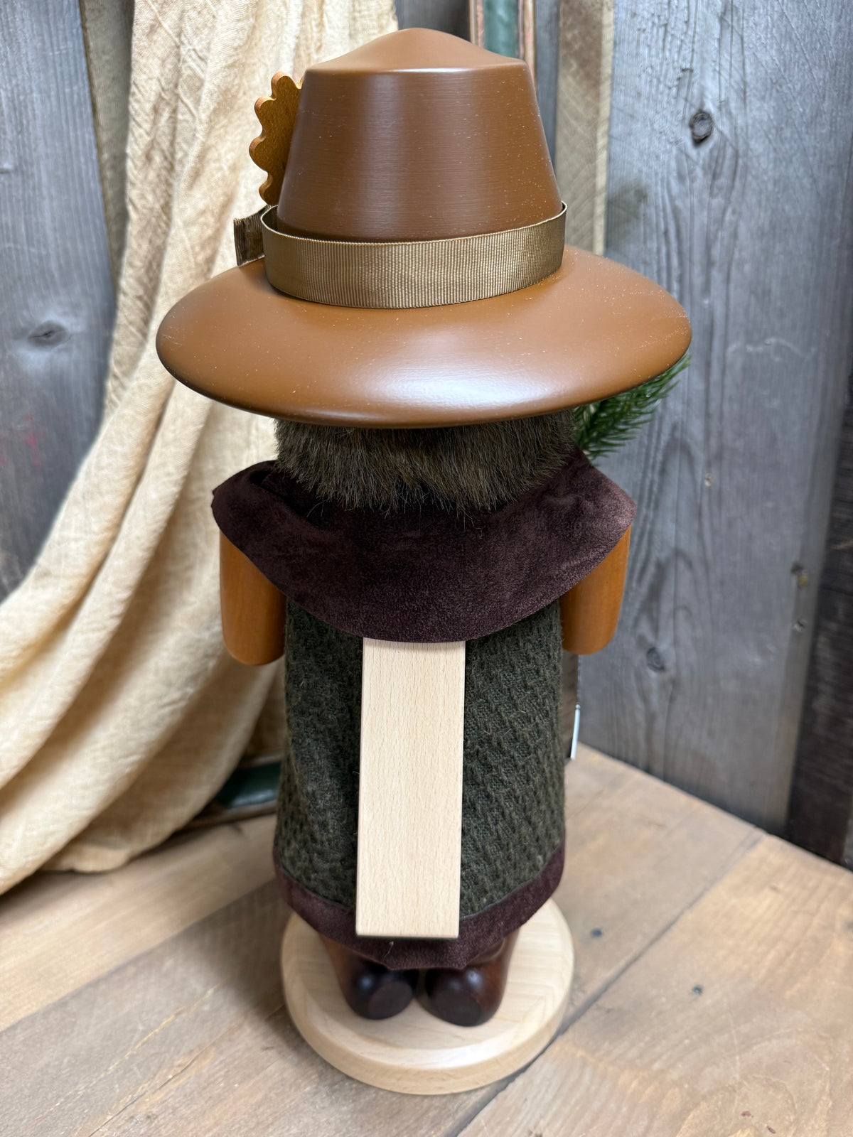 WOODSMAN/FAWN, NATURAL 15.5” Nutcracker