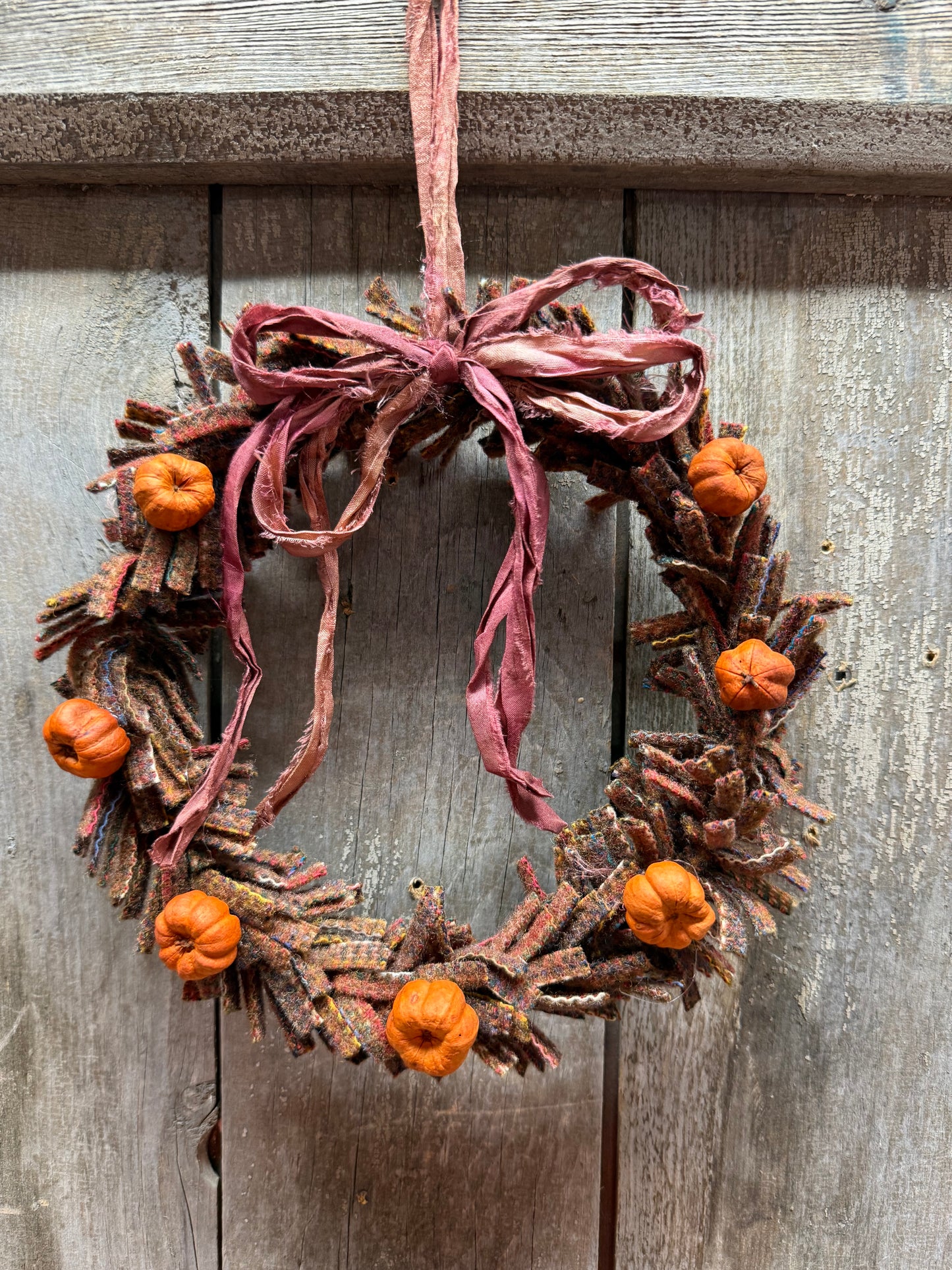 Wool Wreath, 7", ASSORTED