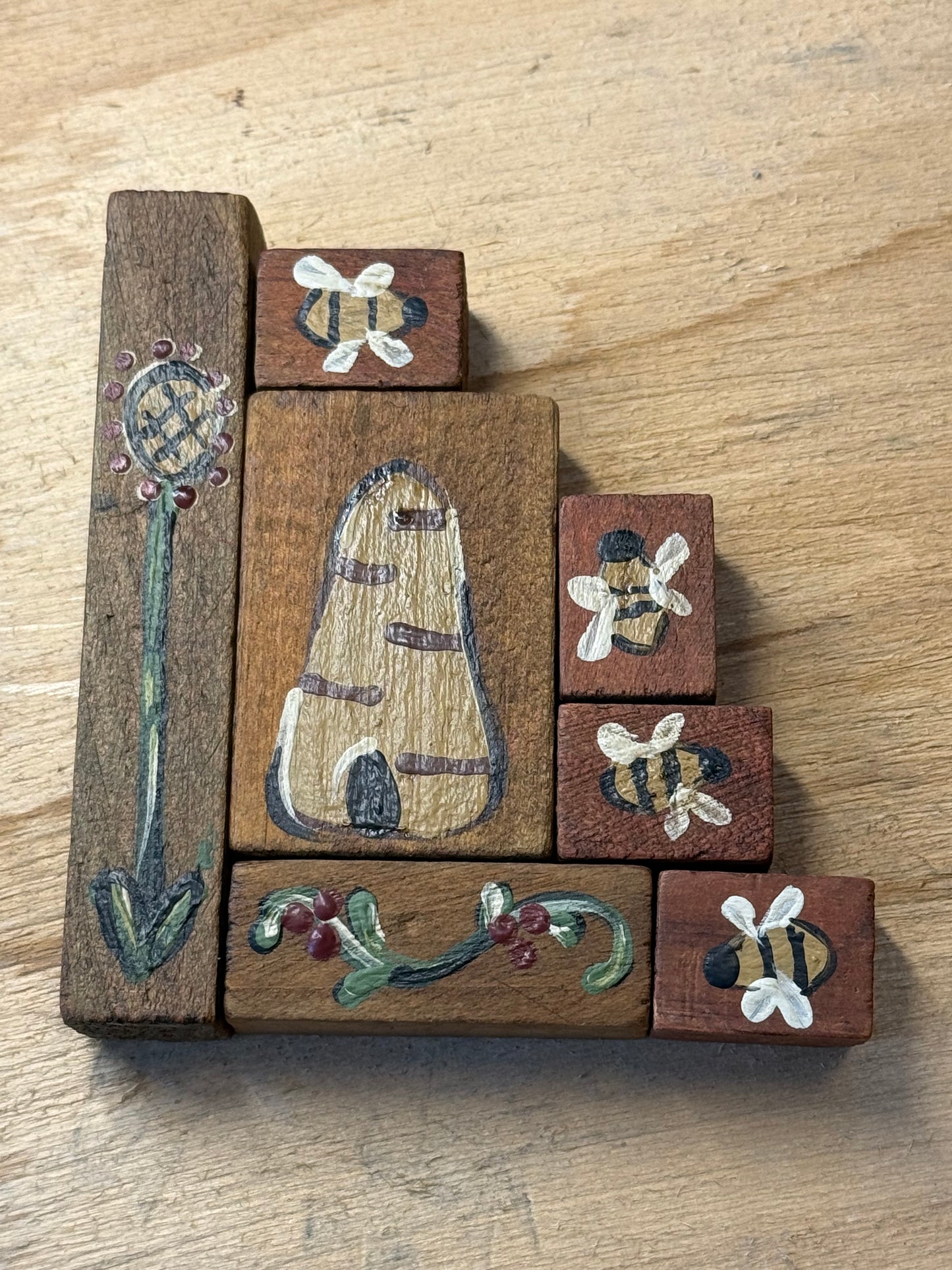 BUZY AS A BEE, Set/7, Bowl Fillers