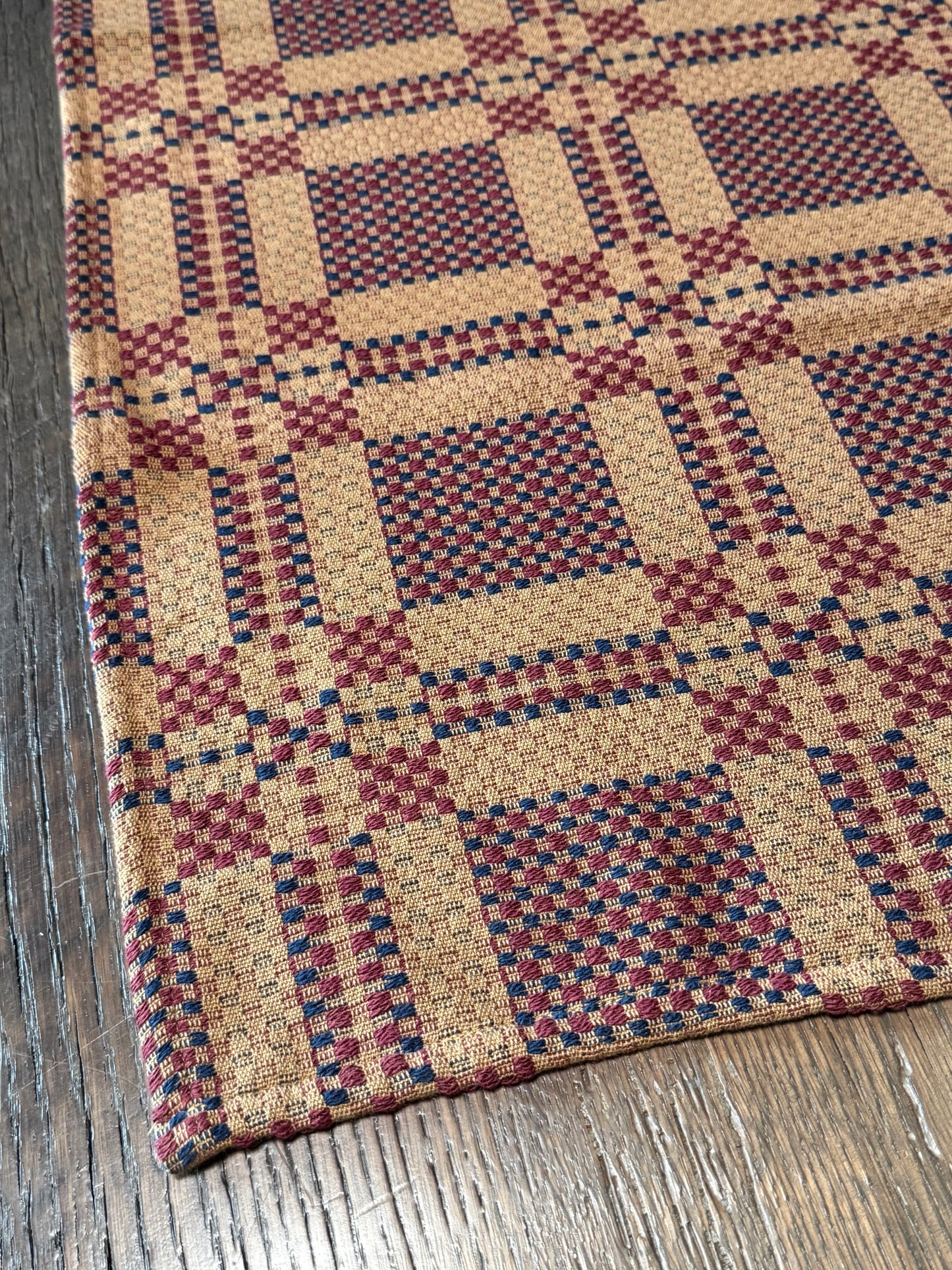 Runner, FHW, JAMESTOWN