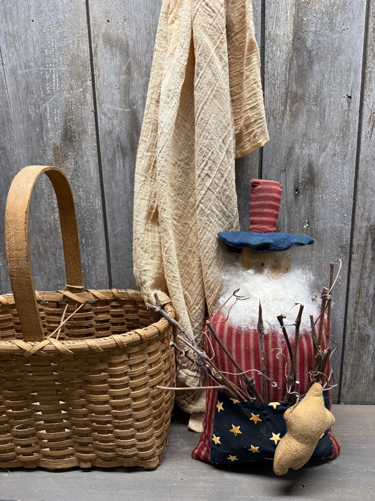 SAMUEL, 14”, Uncle Sam w/ Sticks & Star