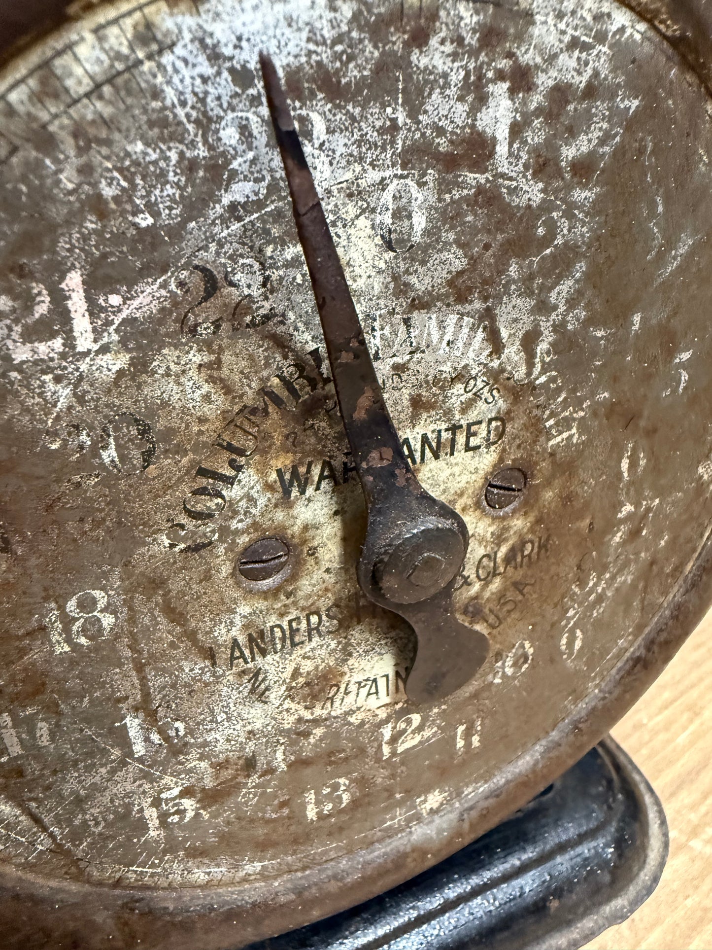 SCALE, Black, Columbia Family Scale