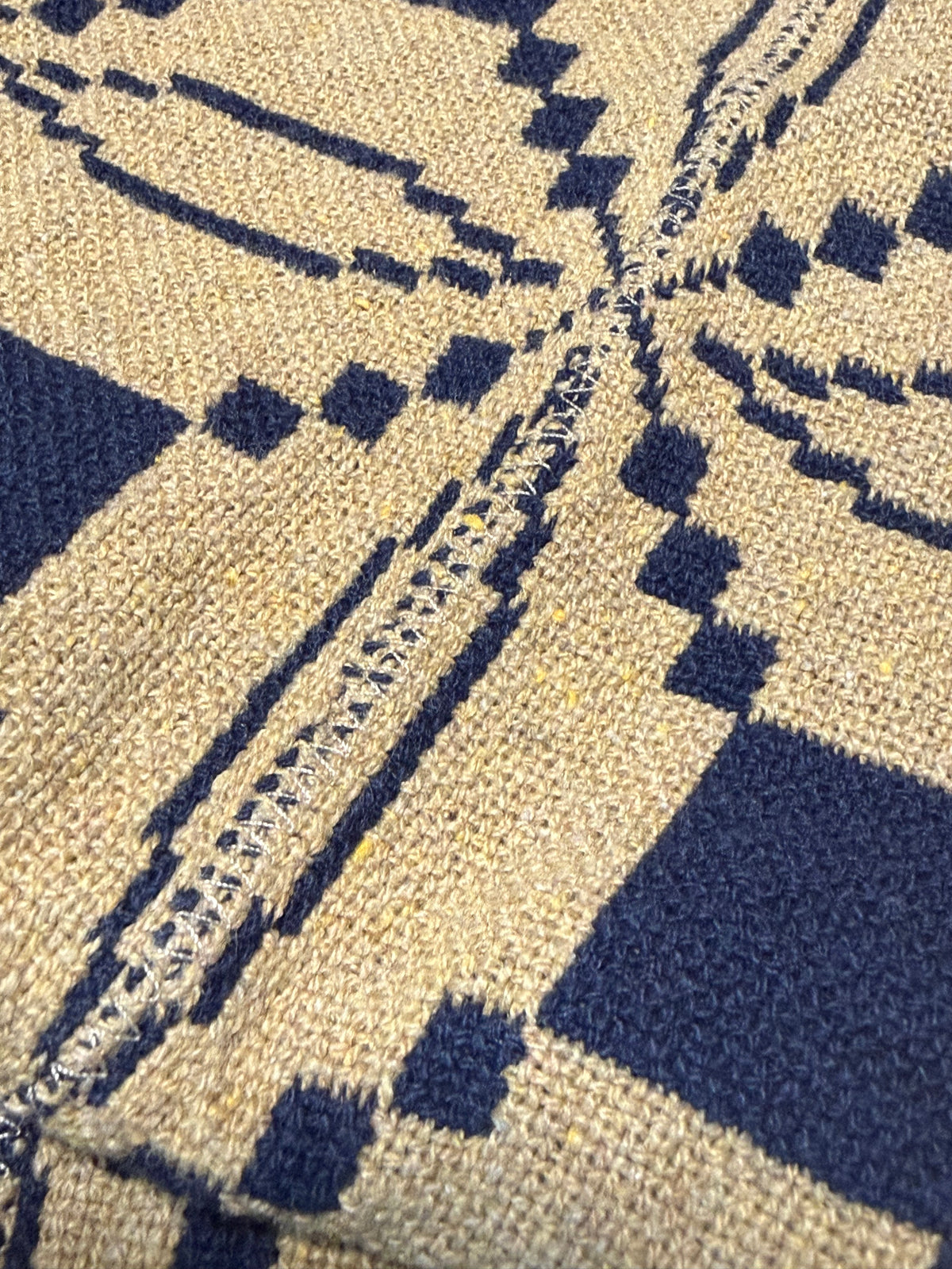 QUEEN COVERLET/SHAMS, FHW, Gently Used