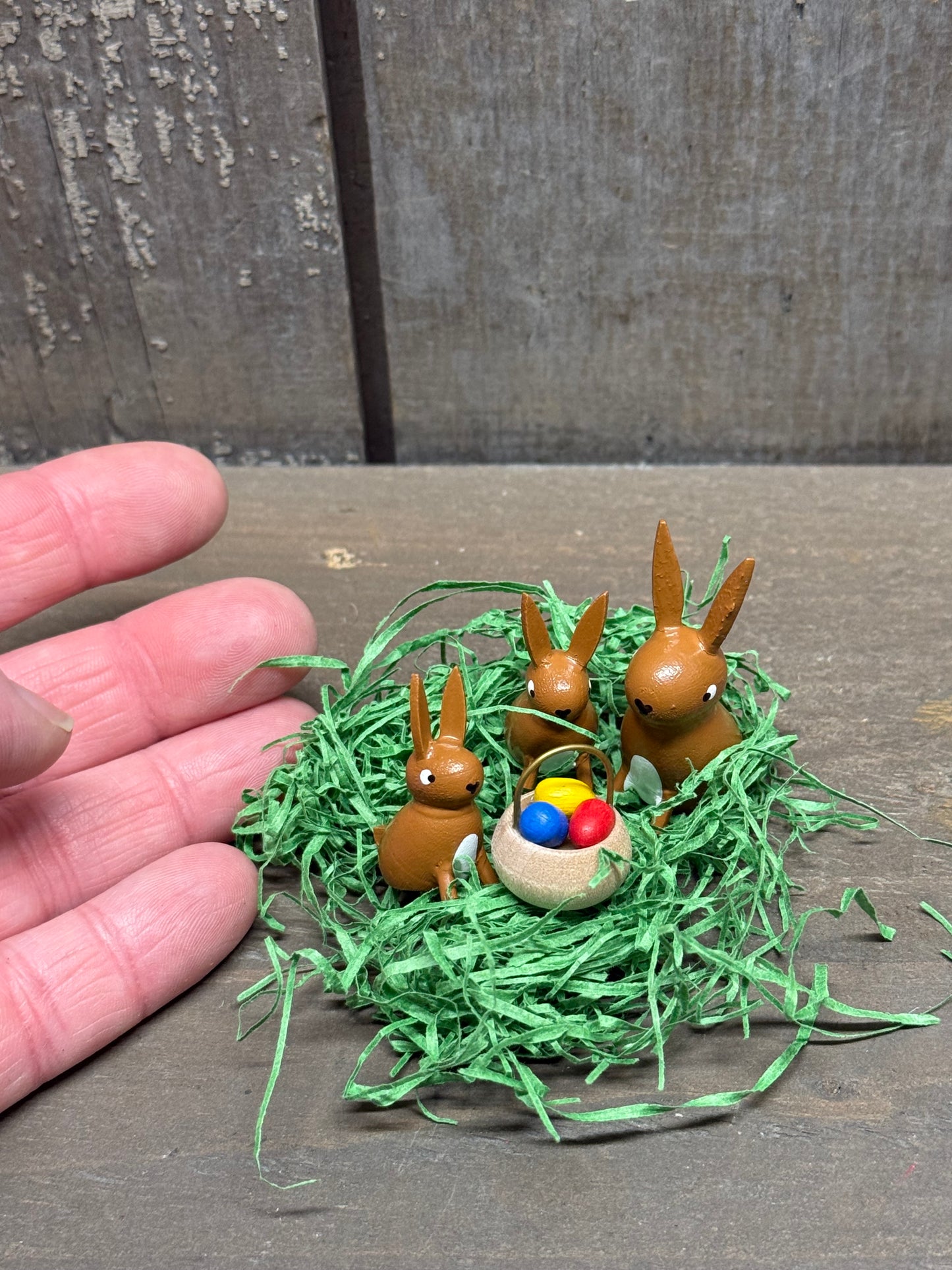 RABBIT FAMILY, 4 Pieces