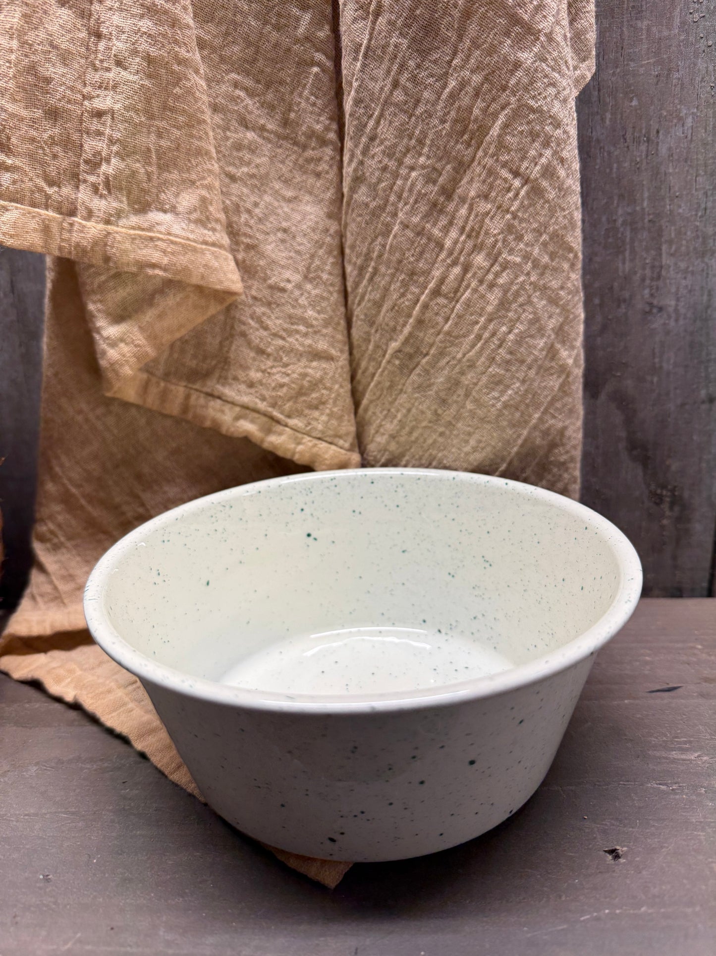 Dishes, Enamel, Set/4. CAMP SPLATTER WEAR