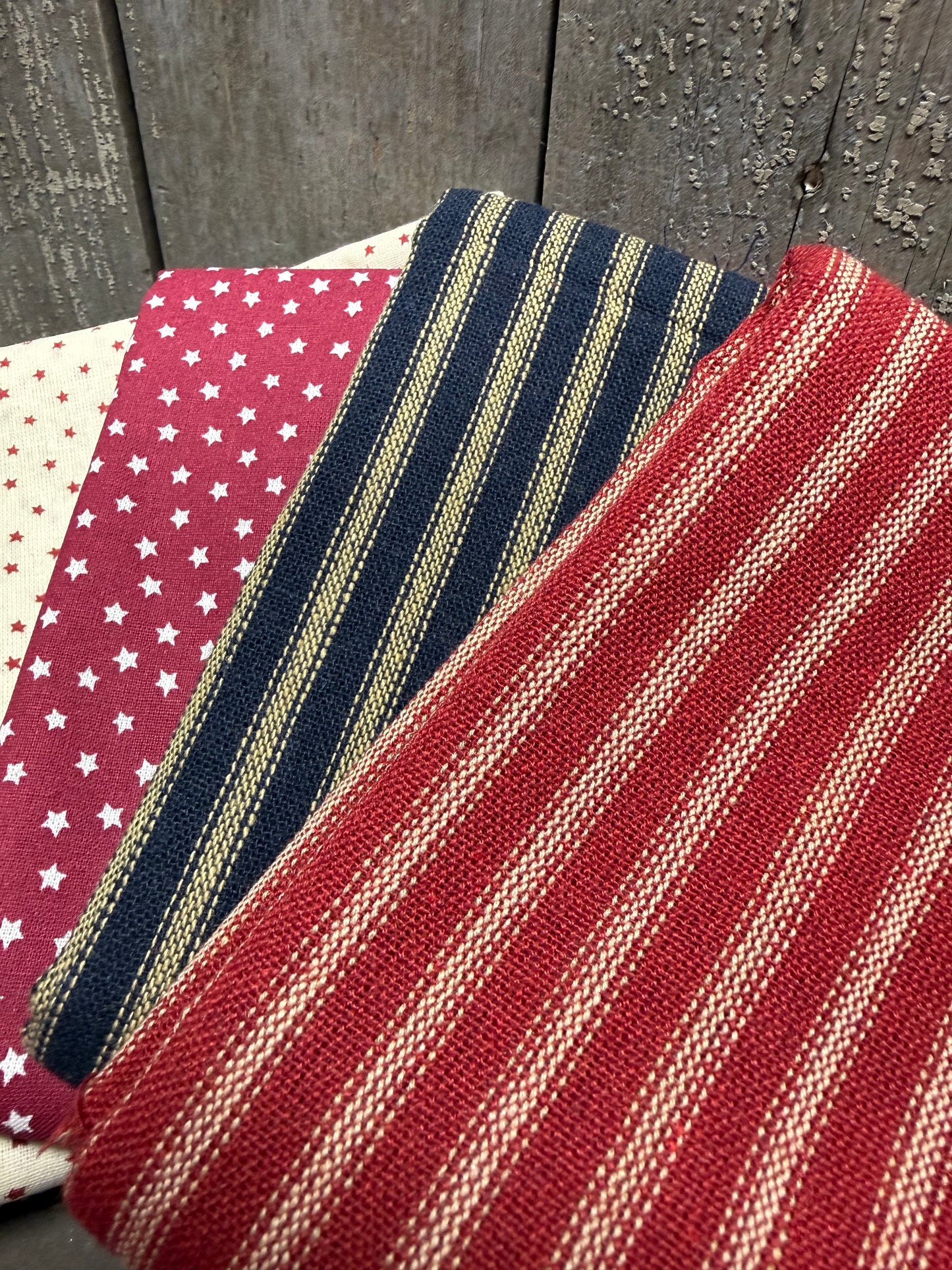 BUNDLE, Homespun Fabric, Assorted