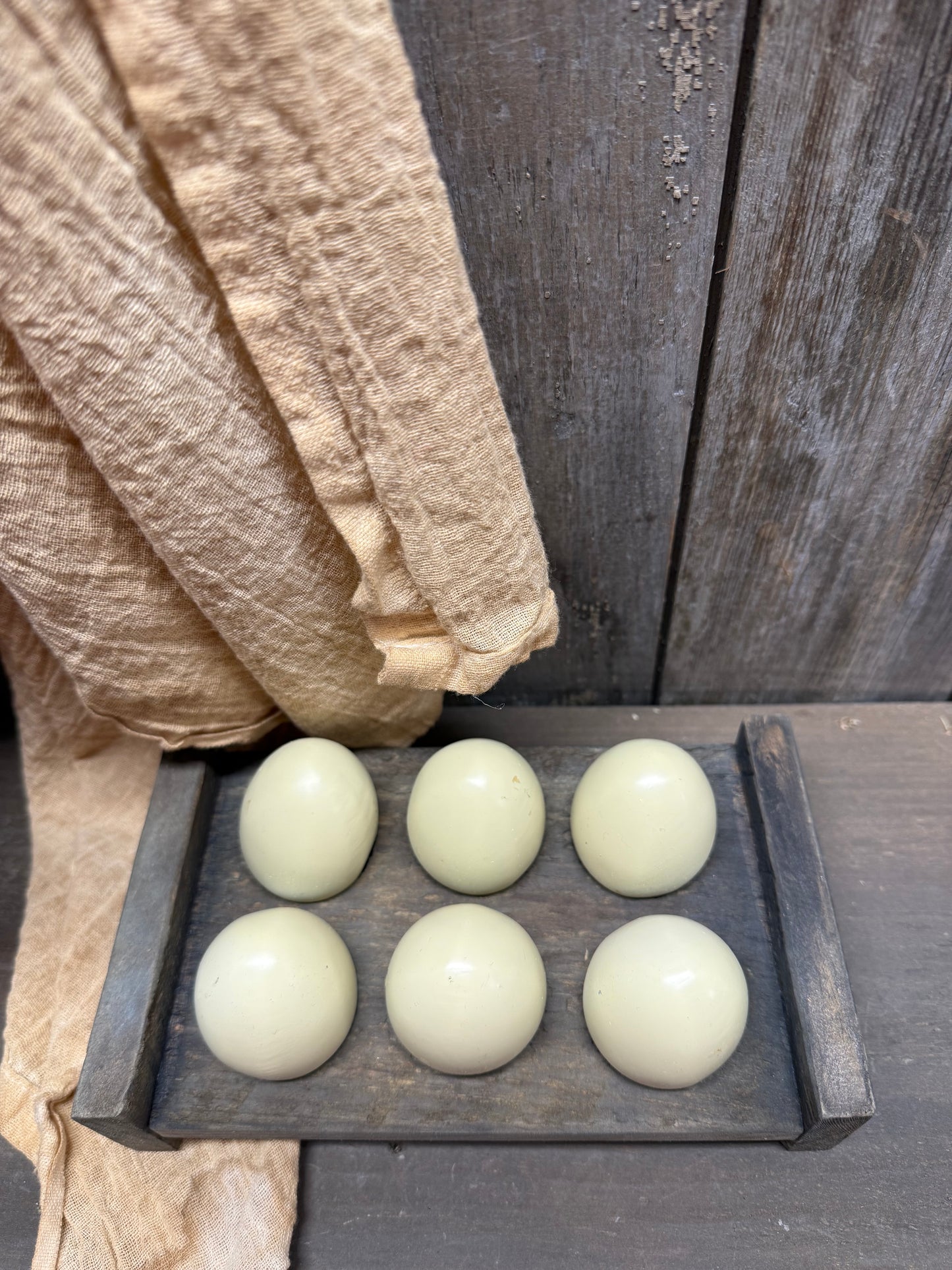 Egg Caddy, WEATHERED