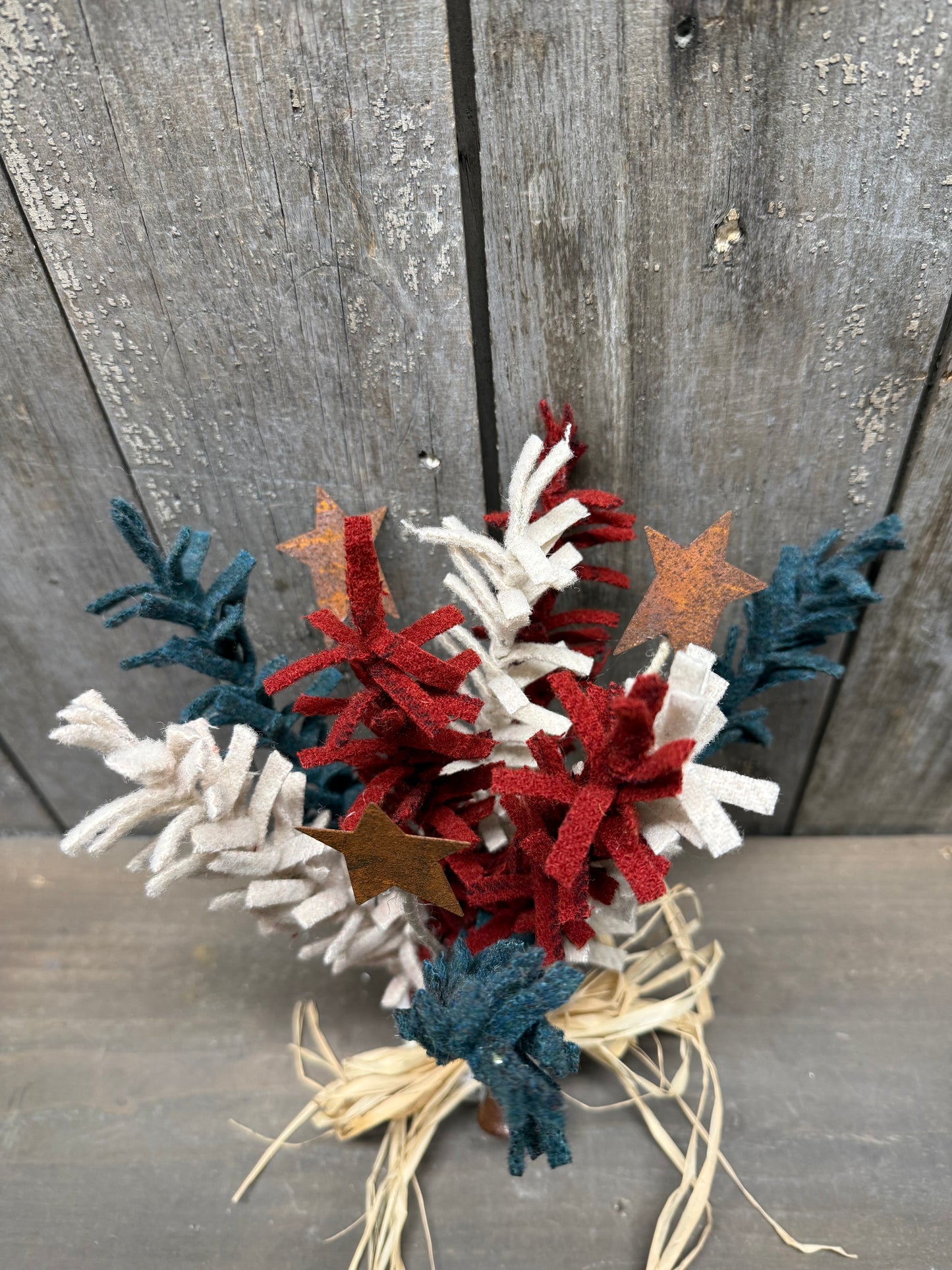 Wool Spray, 10", AMERICANA