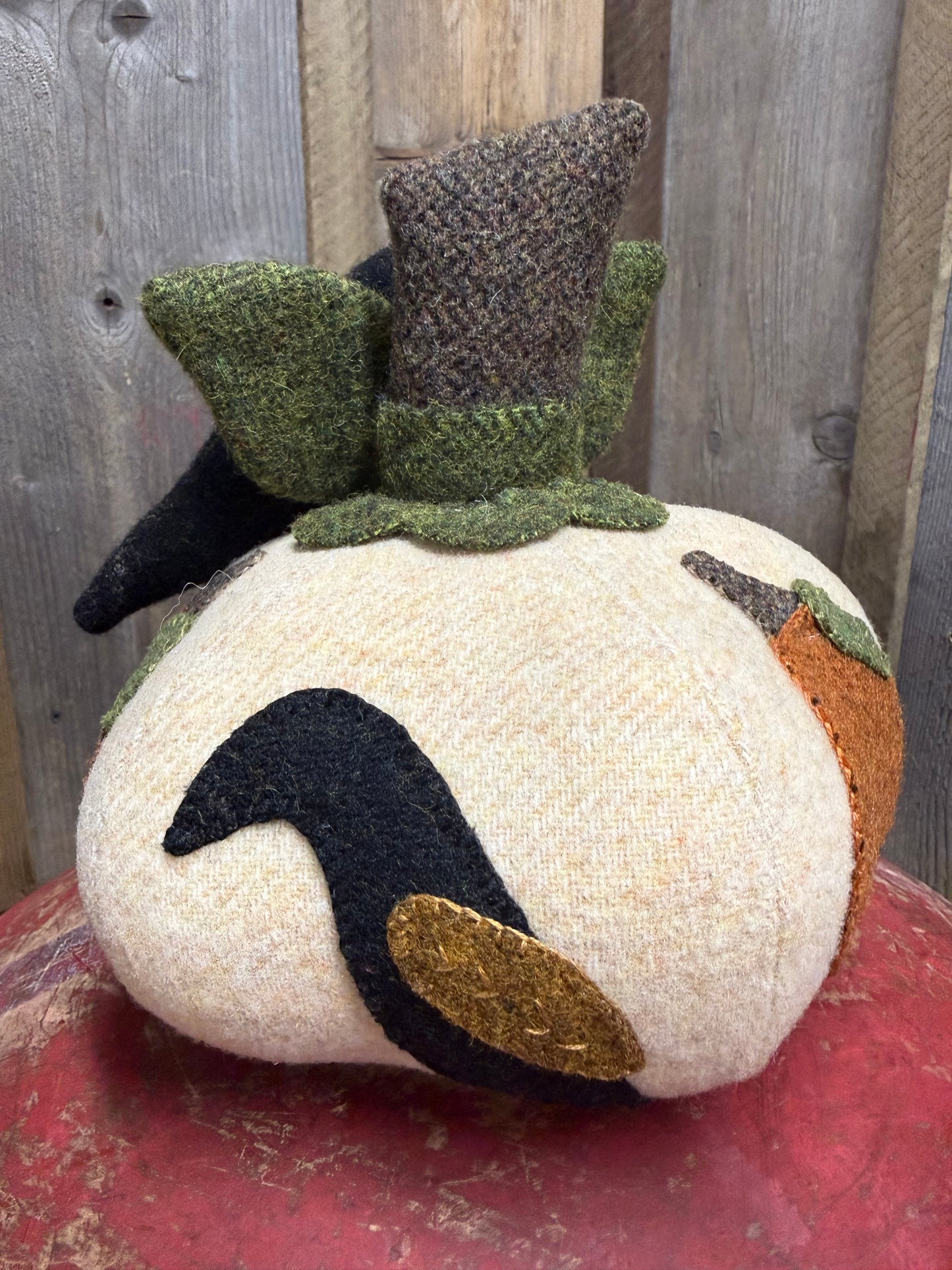 PUMPKIN GO ROUND, 8"