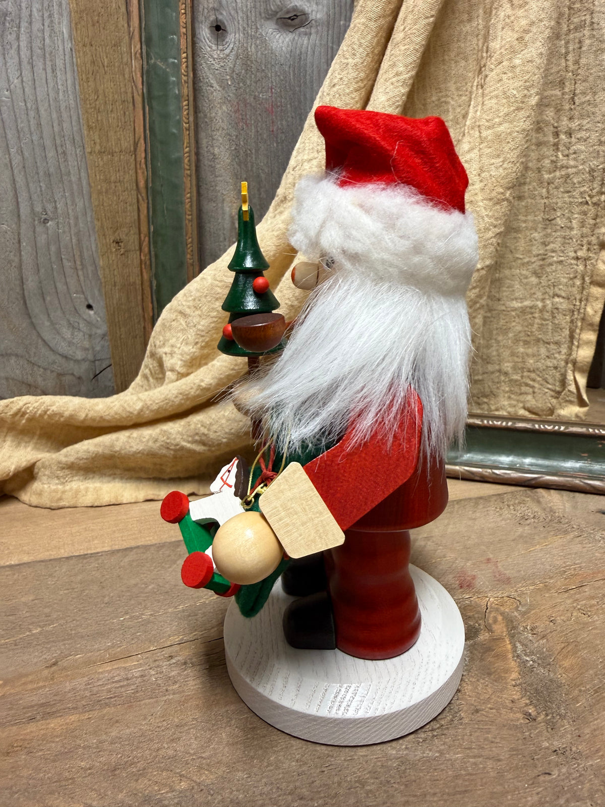 SANTA 7.5” Smoker