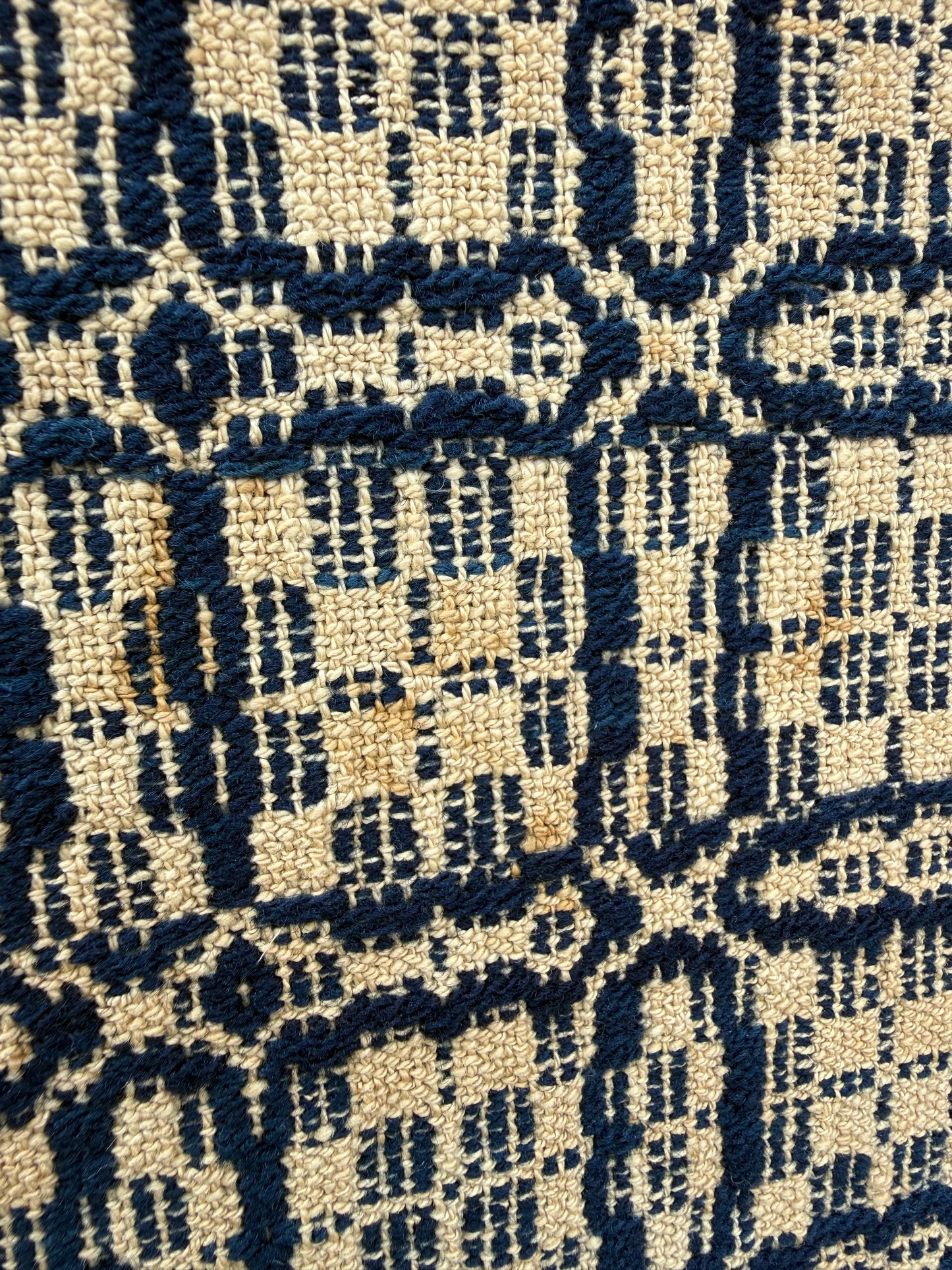 COVERLET, 68"x 92", Navy/Tan