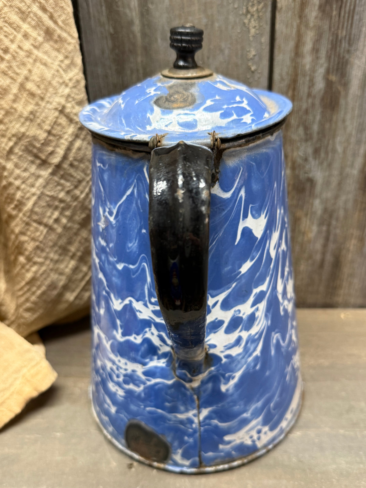 COFFEE POT, FLIP LID, B/W Swirl