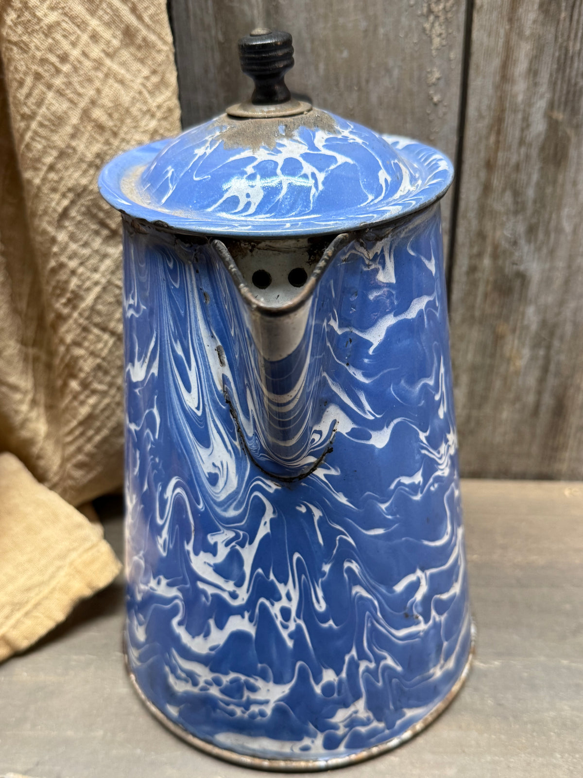 COFFEE POT, FLIP LID, B/W Swirl
