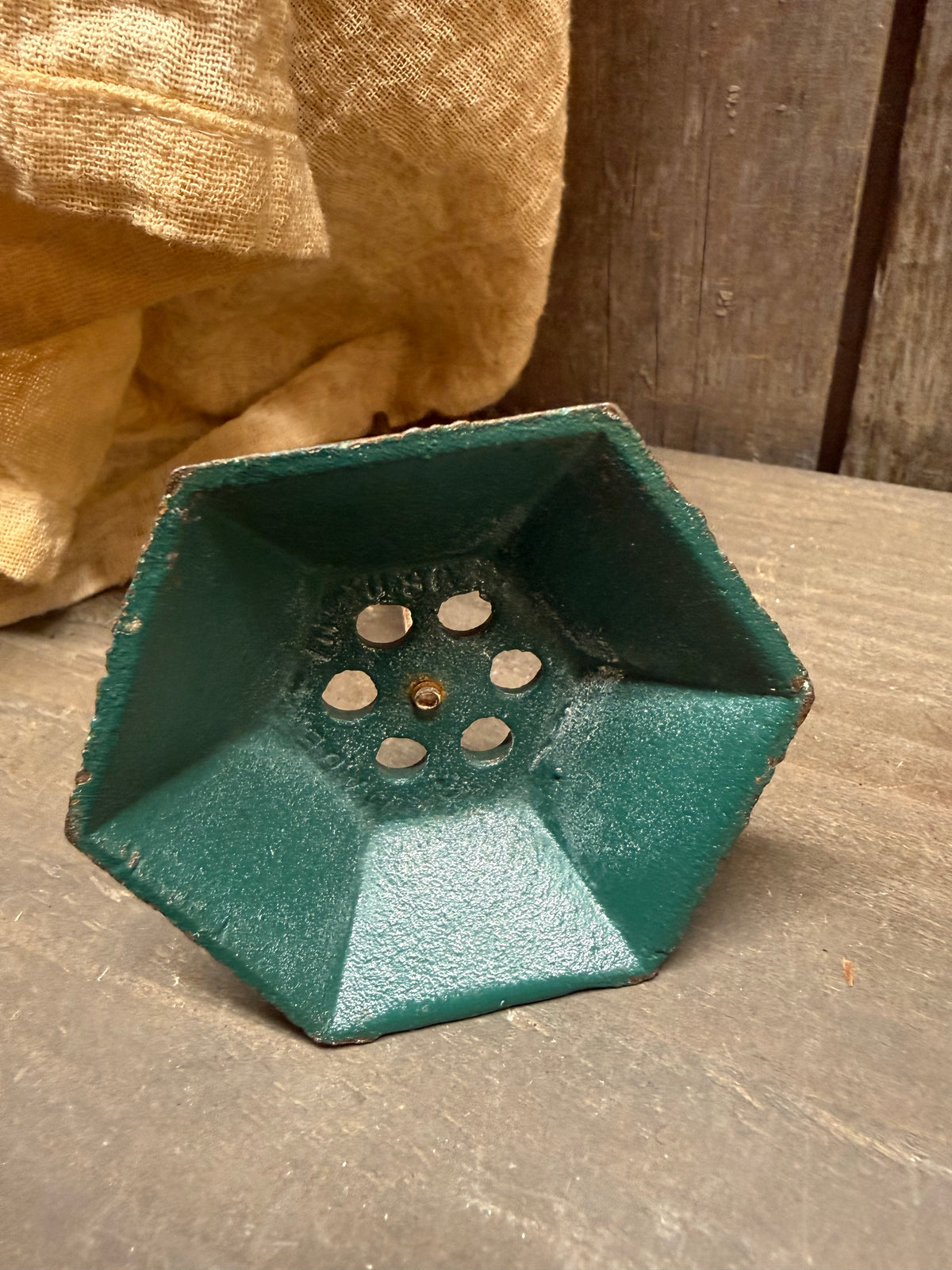 COUNTER RECEIPT SPIKES, Assorted