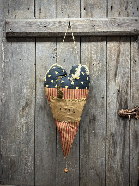 HEART 1776, 16.5"