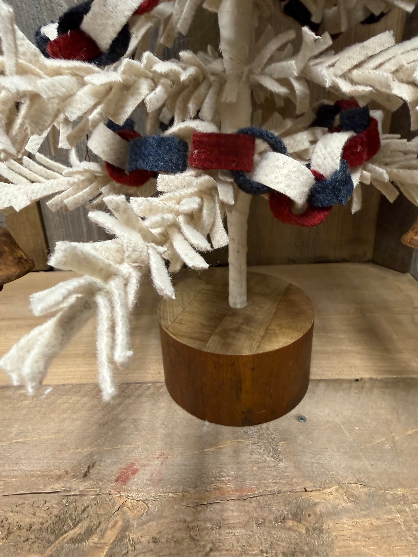 Wool Tree, 27", LIBER"TREE"