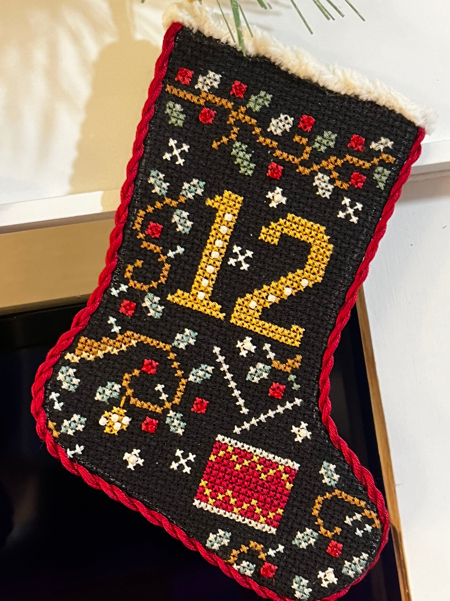 Pattern, CS, 12 DAYS OF CHRISTMAS STOCKINGS