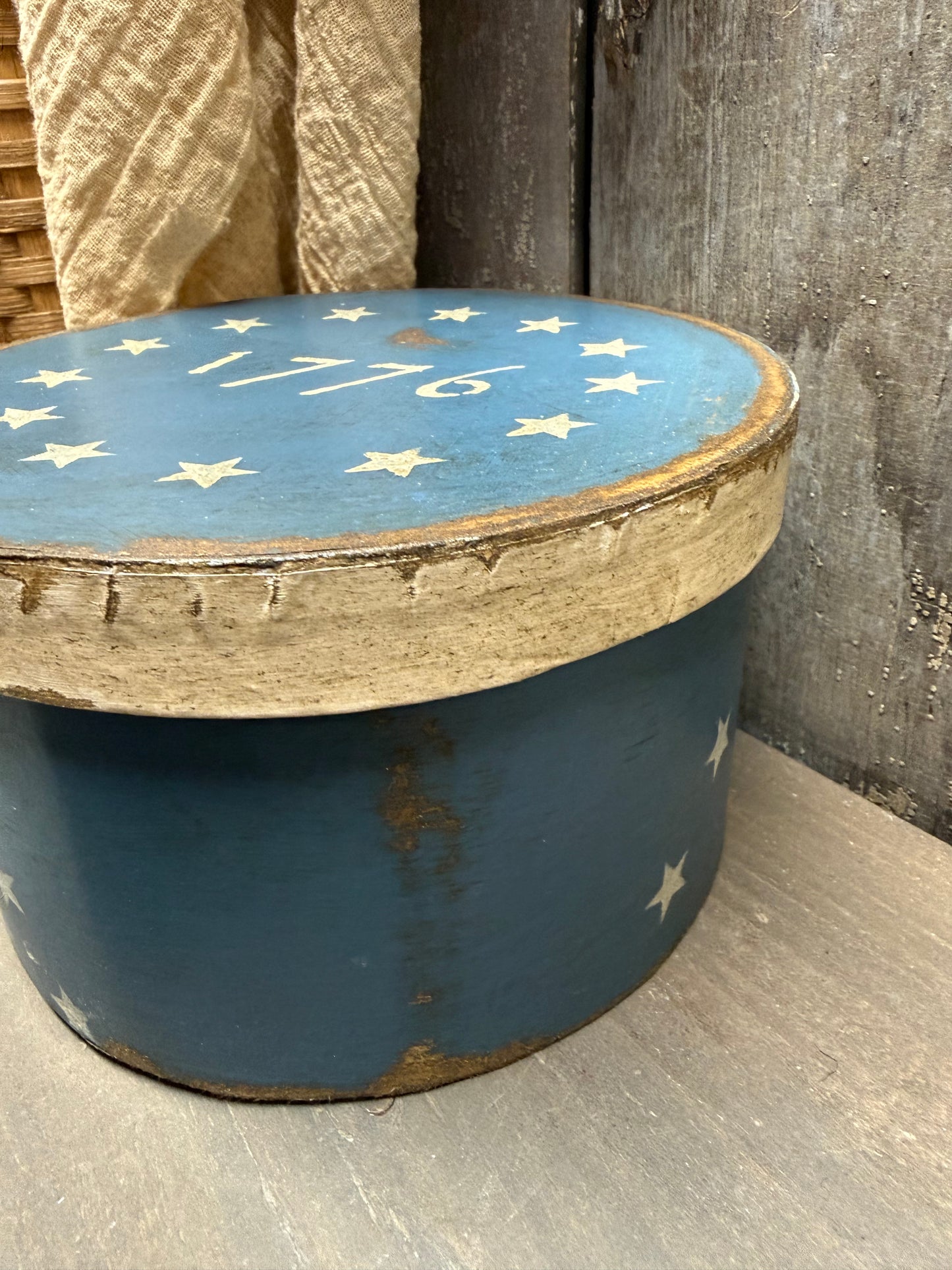 Paper Mache Box, 6.5", 1776
