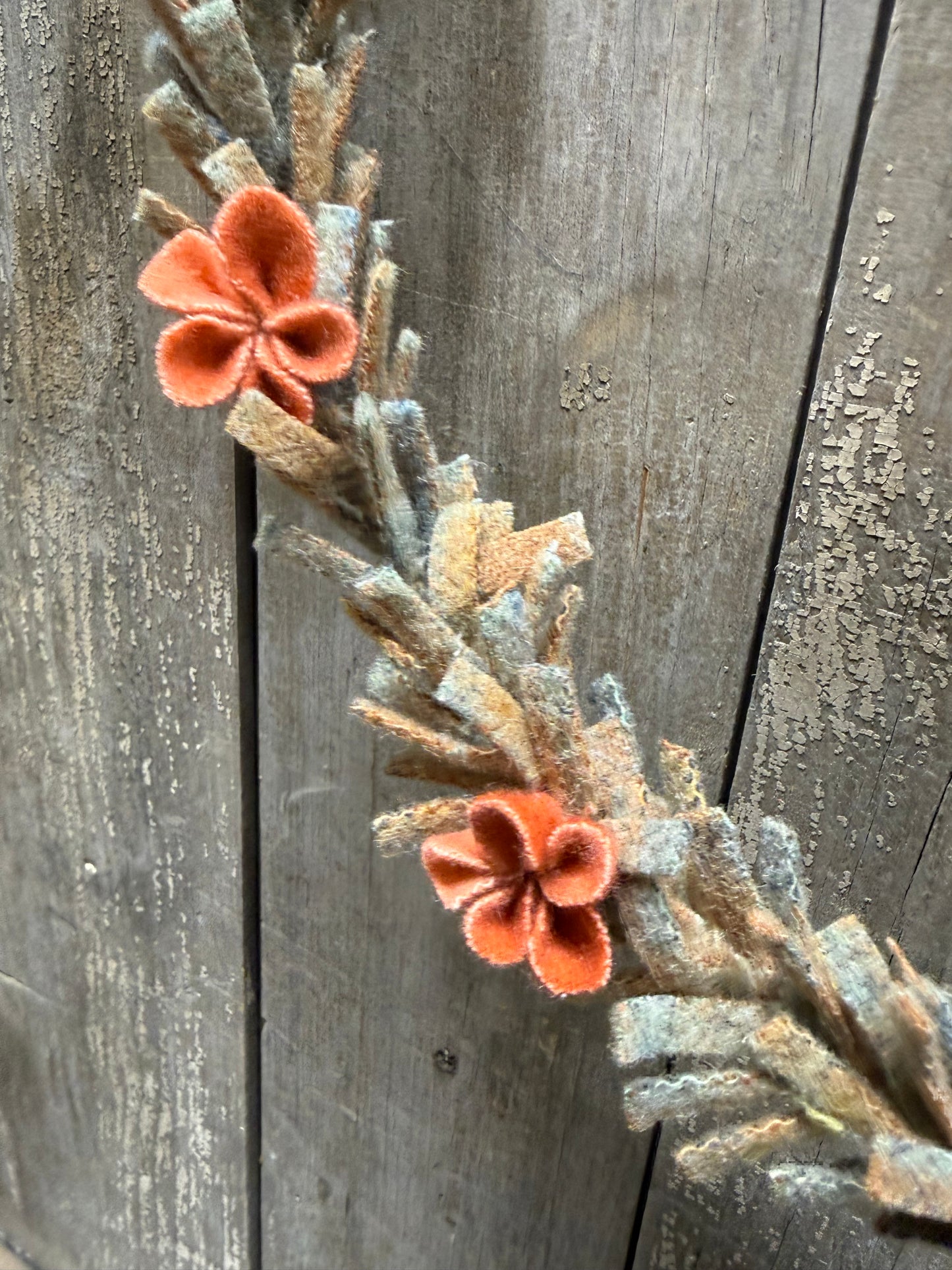 Wool Wreath, OVAL, Assorted Sizes