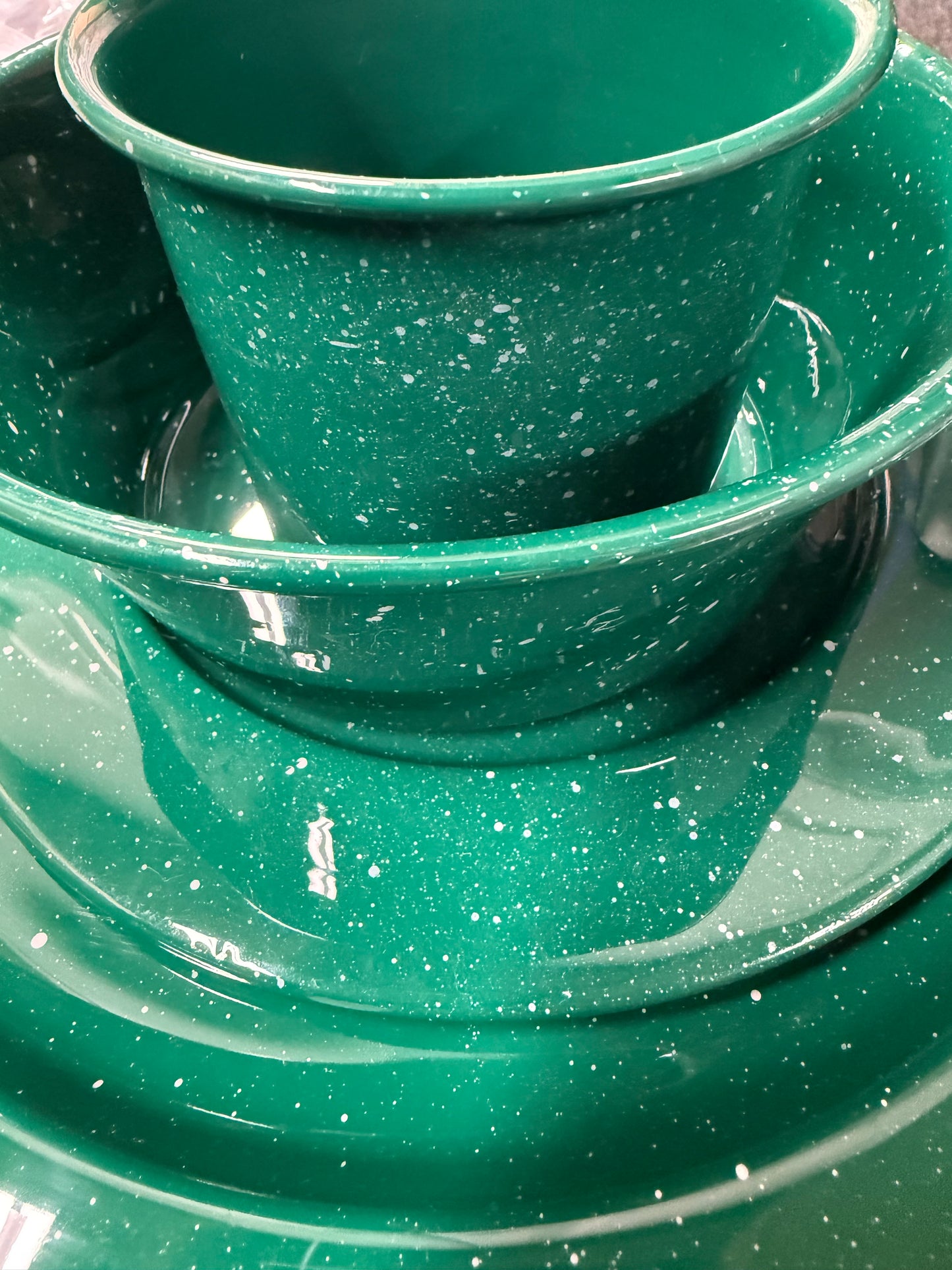 Dishes, Enamel, Set/4. CAMP SPLATTER WEAR