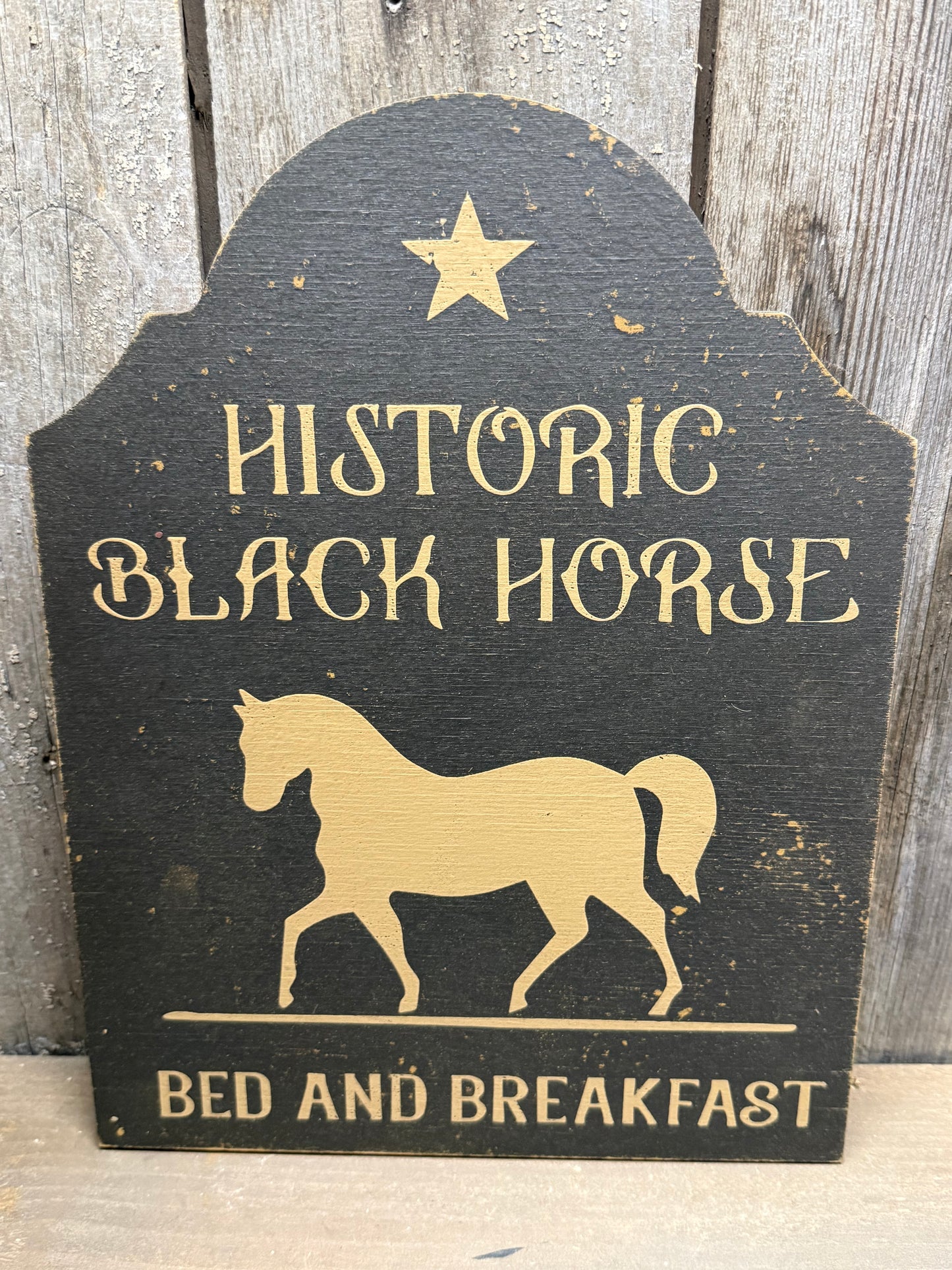 Shelf Sitter, 12"x 9", HISTORIC BLACK HORSE INN
