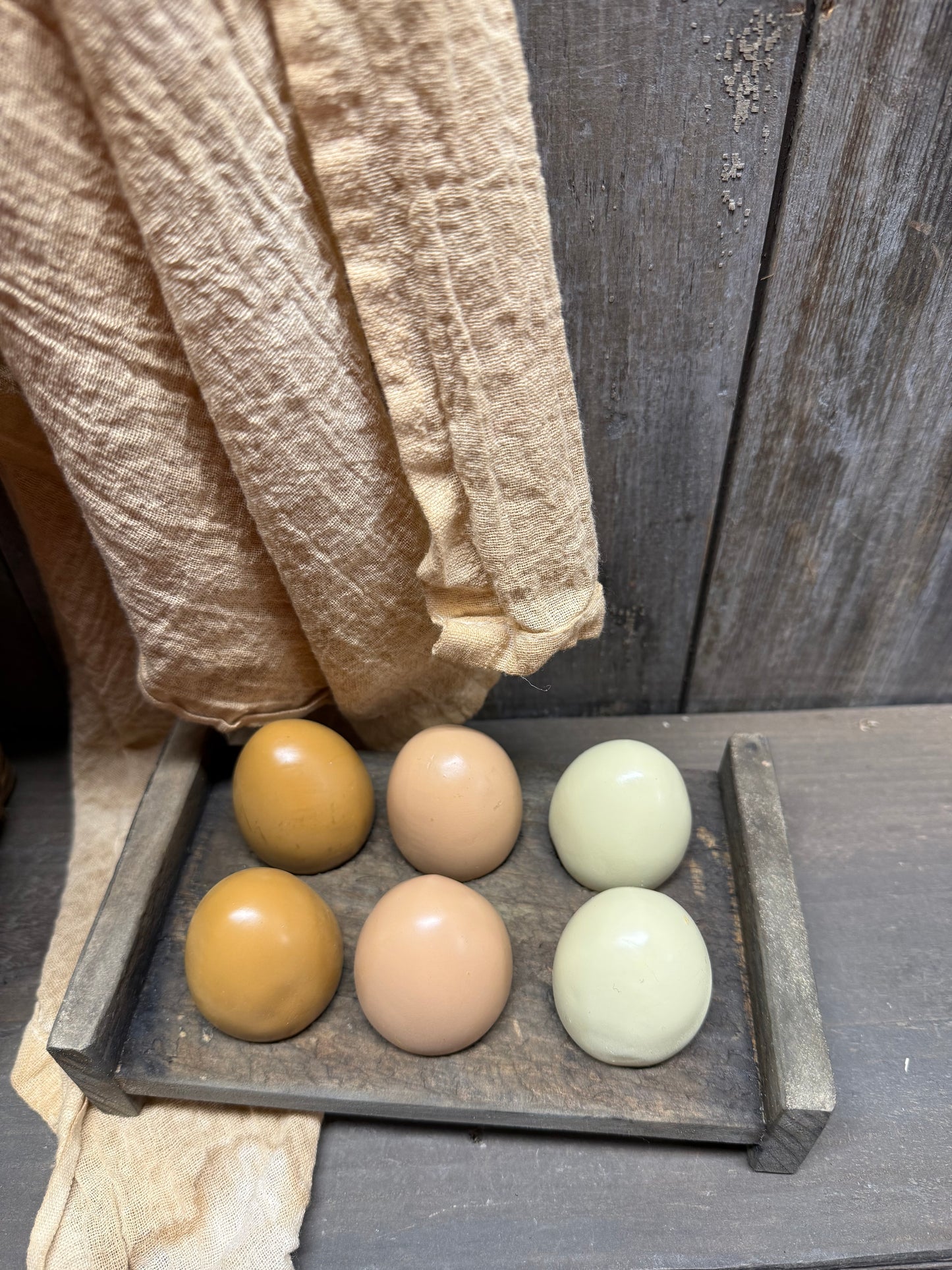 Egg Caddy, WEATHERED