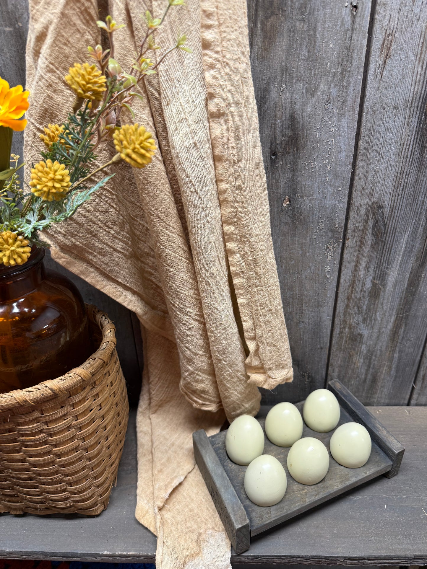 Egg Caddy, WEATHERED
