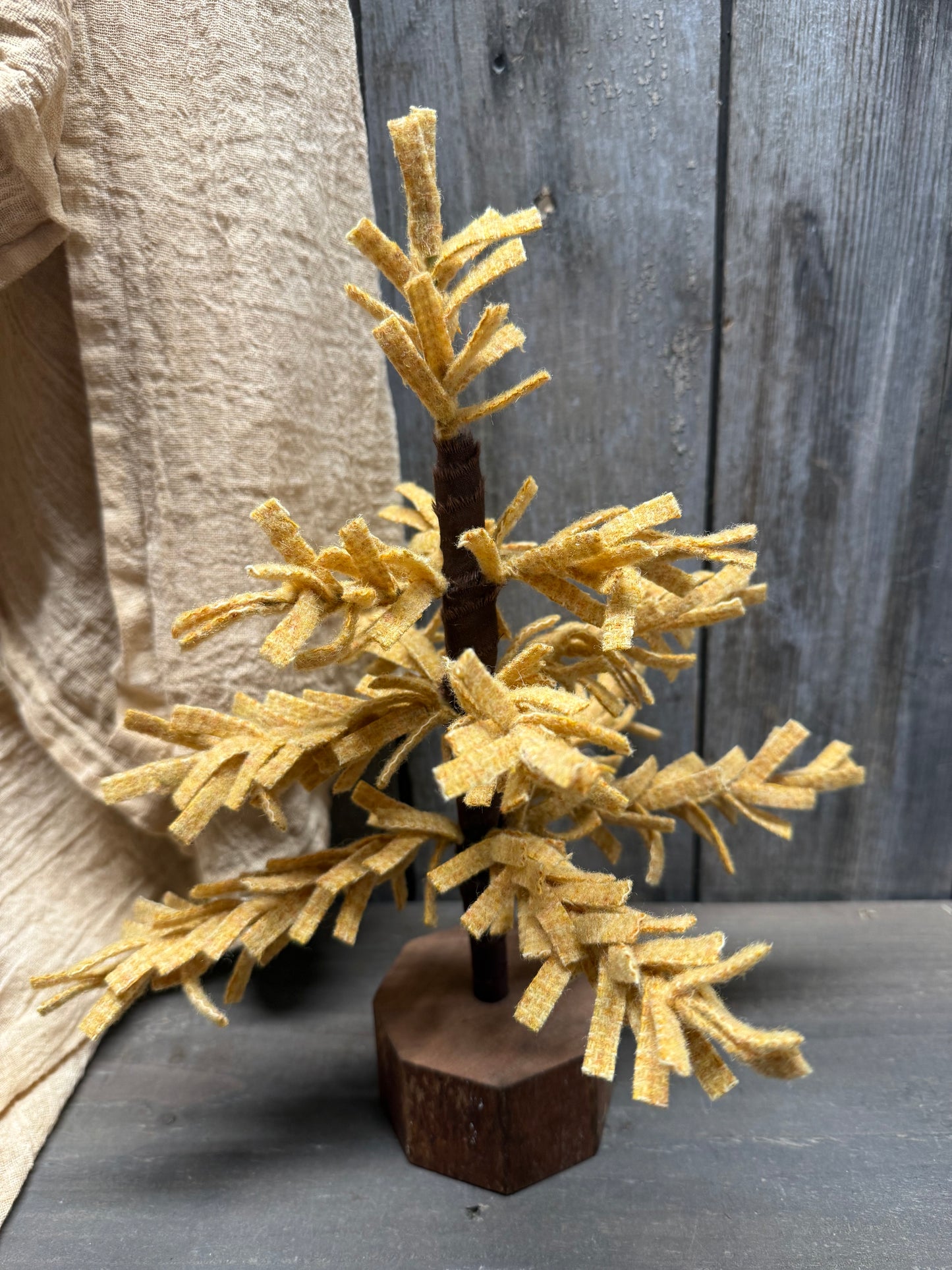 Wool Tree, 11.5", AUTUMN MIX