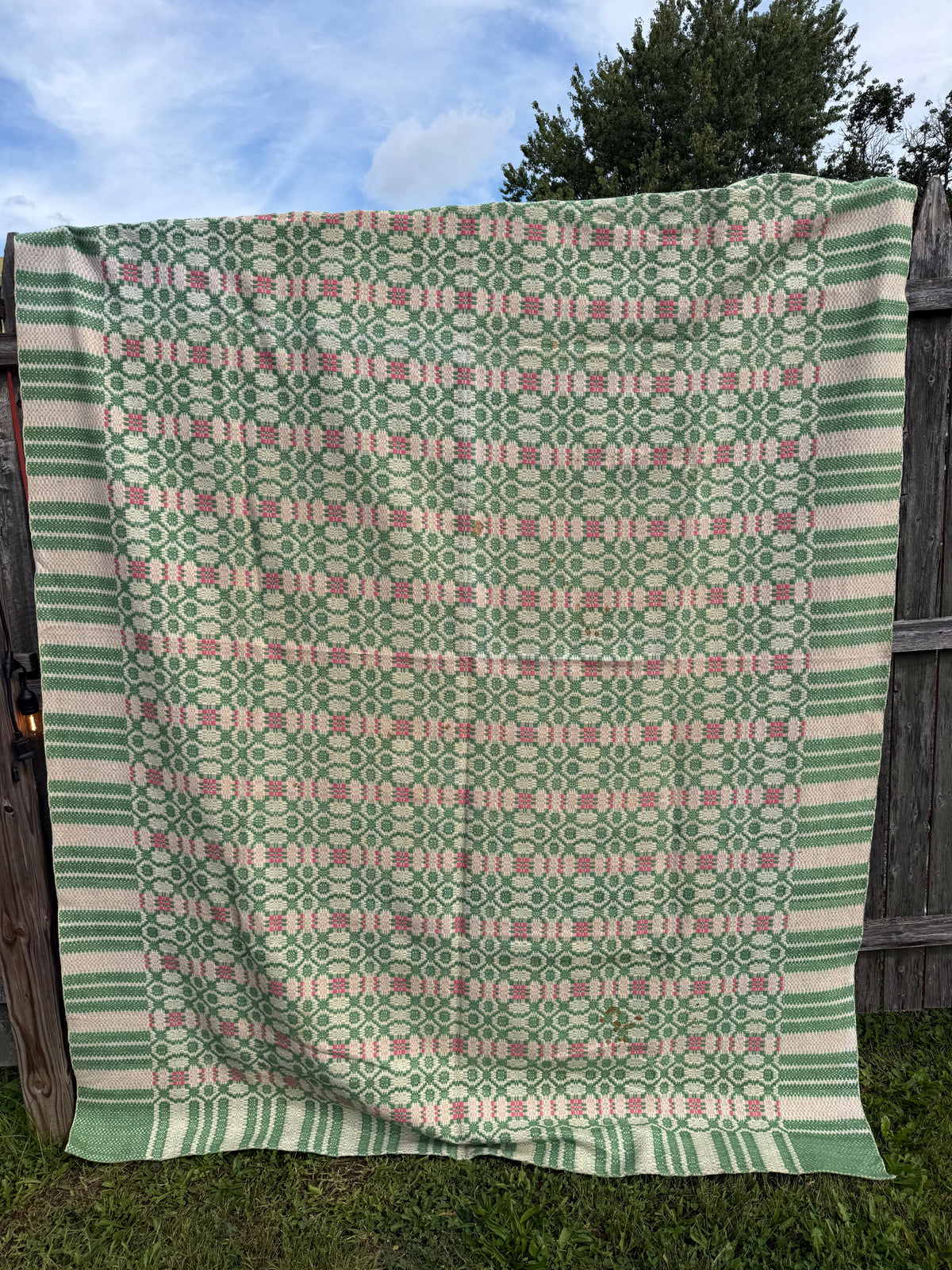 Coverlet, 70"x 95", GREEN/PINK/ CREAM