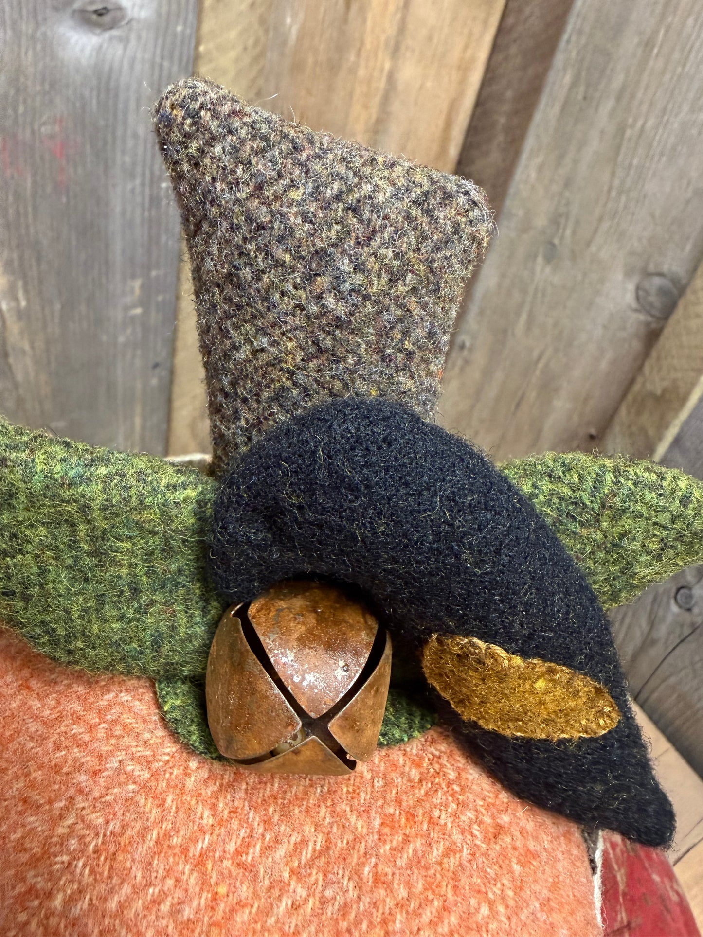PUMPKIN GO ROUND, 8"