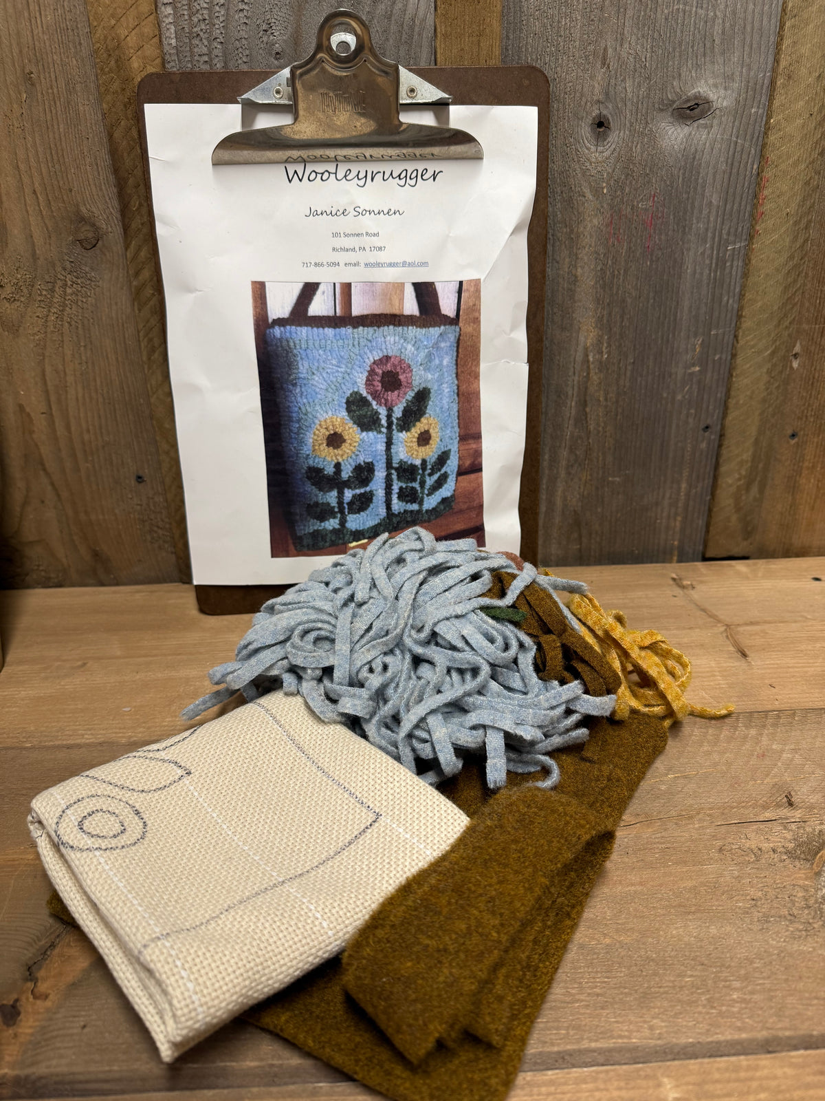 KIT, Rug Hooking, Penny Pocket