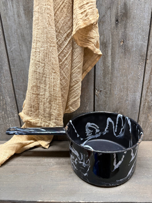 PAN, 12.5", Black/White Swirl Enamel