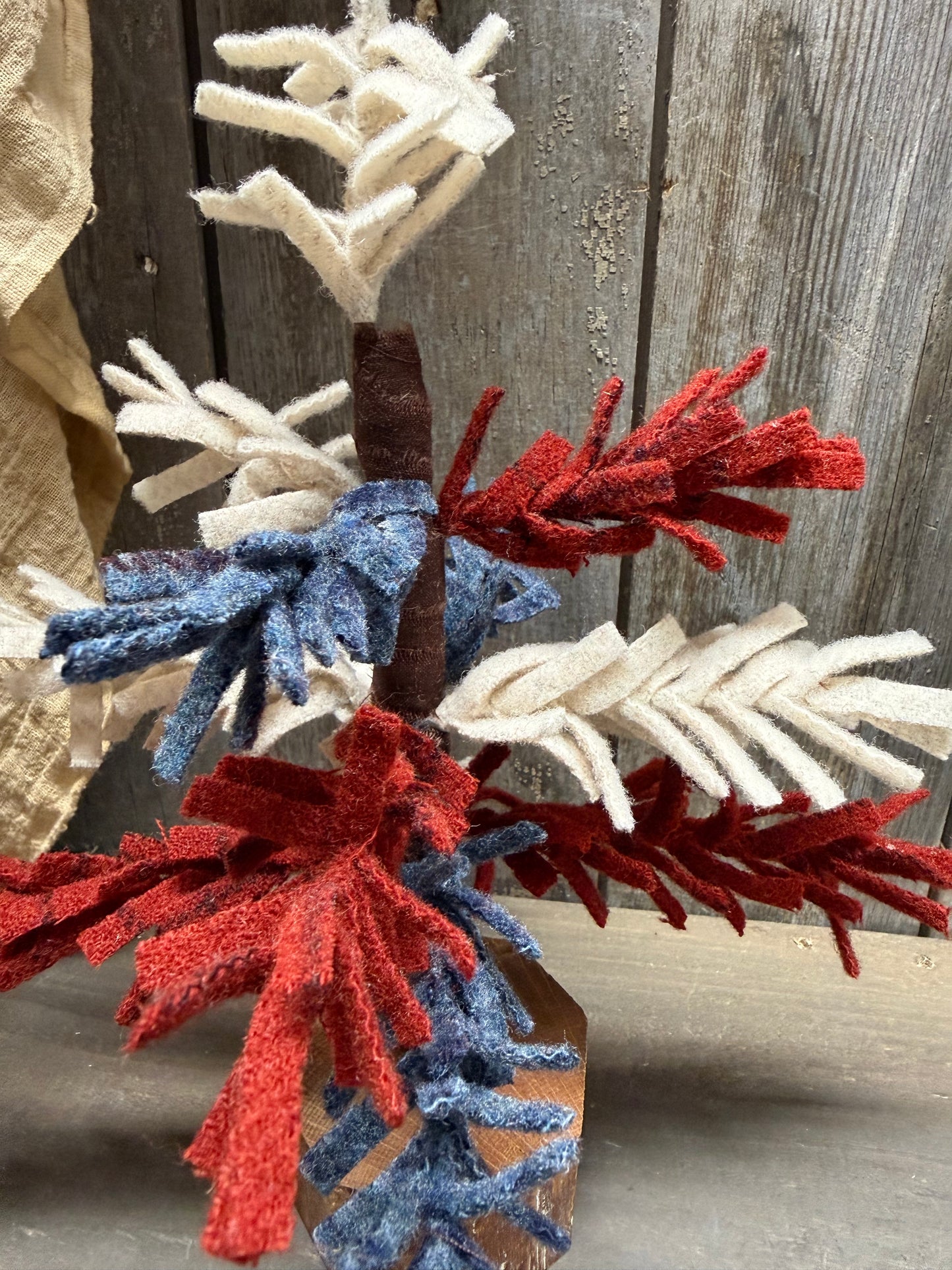 Wooly Tree, 11.5", ASSORTED COLORS