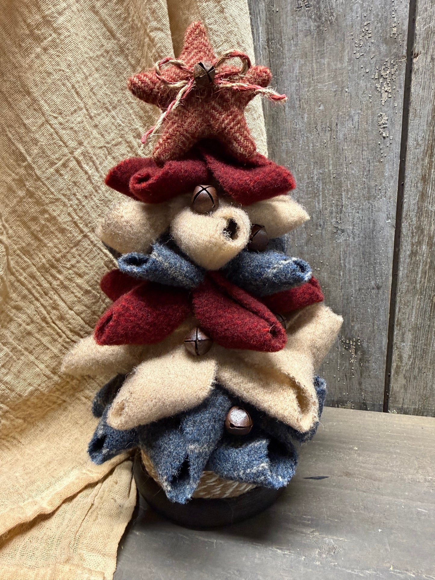 LIBER"TREE", 9”