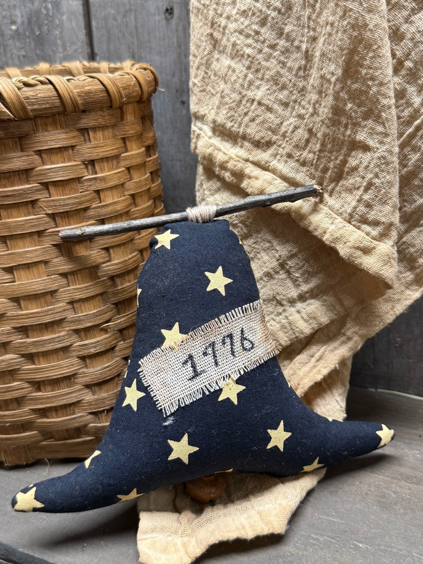 FREEDOM BELL, 5.5", Assorted Americana