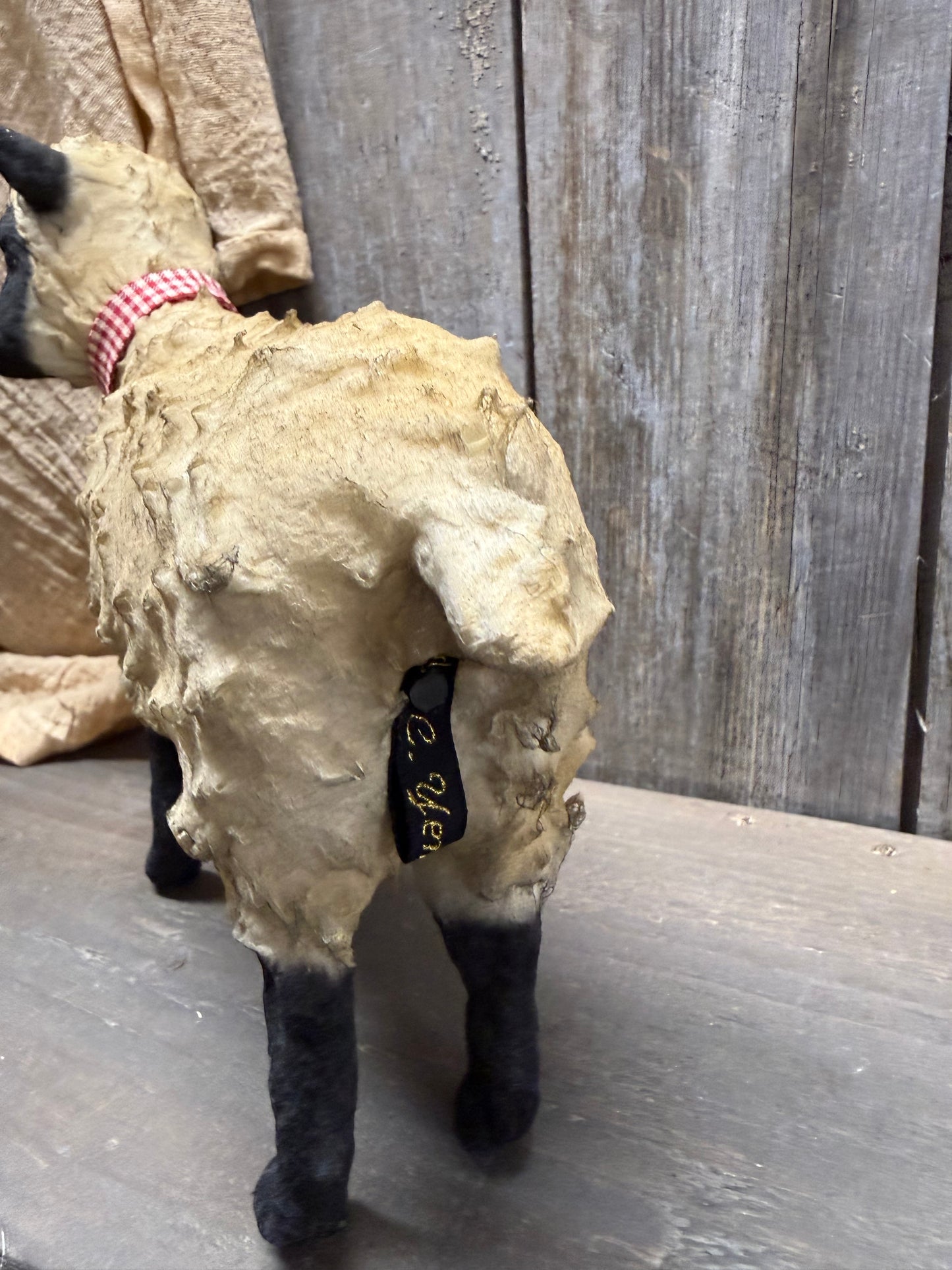 BLACK FACE SHEEP, Large