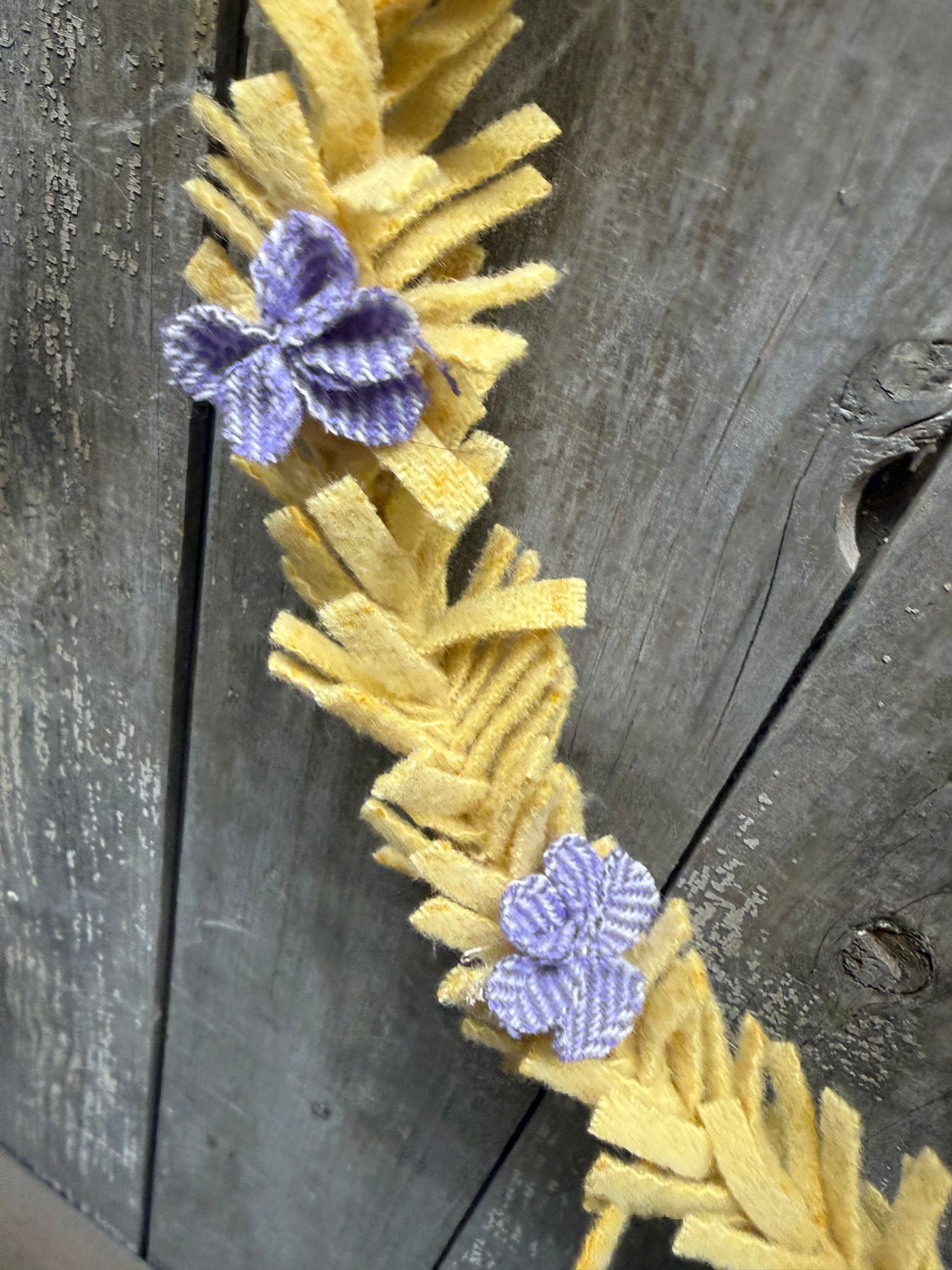 Wool Wreath, OVAL, Assorted Sizes