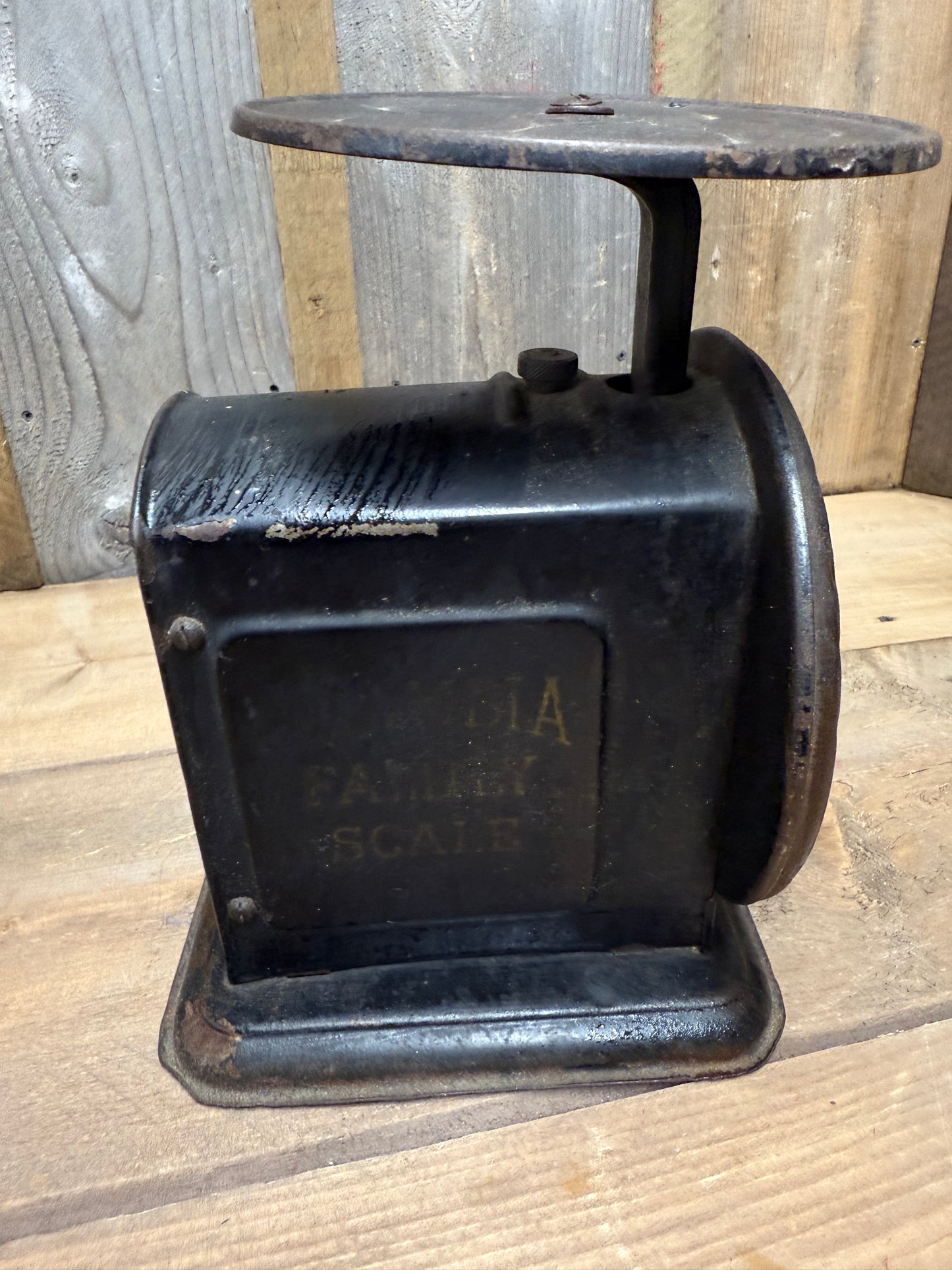 SCALE, Black, Columbia Family Scale