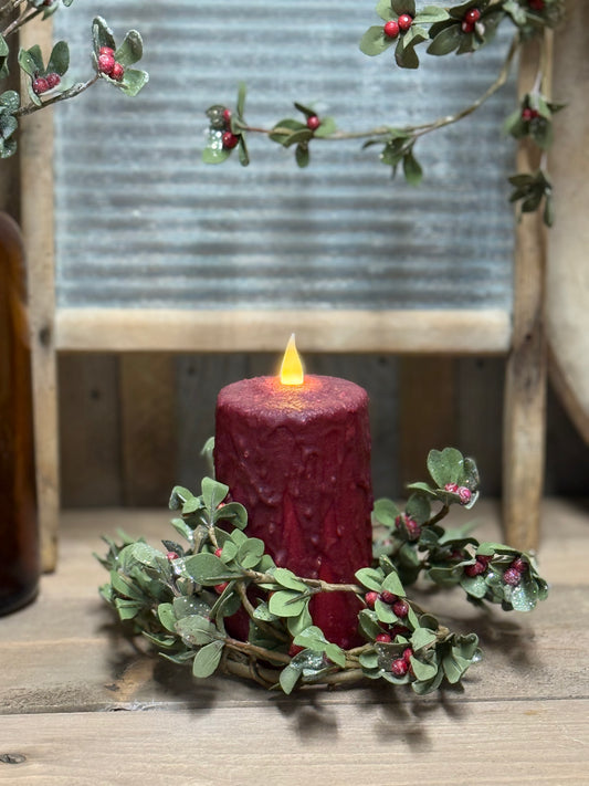 Candle Ring, 4.5" Inner Ring, GREEN LEAF & RED BERRY