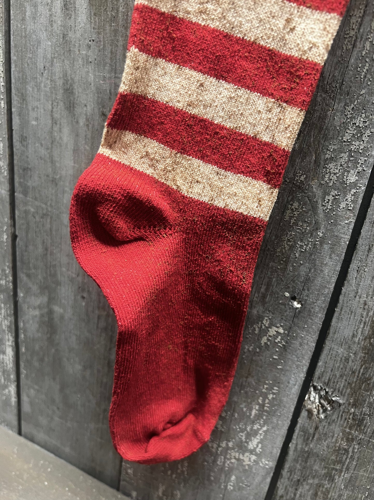 Stocking, Cotton, 27", RED & CREAMY WHITE STRIPE