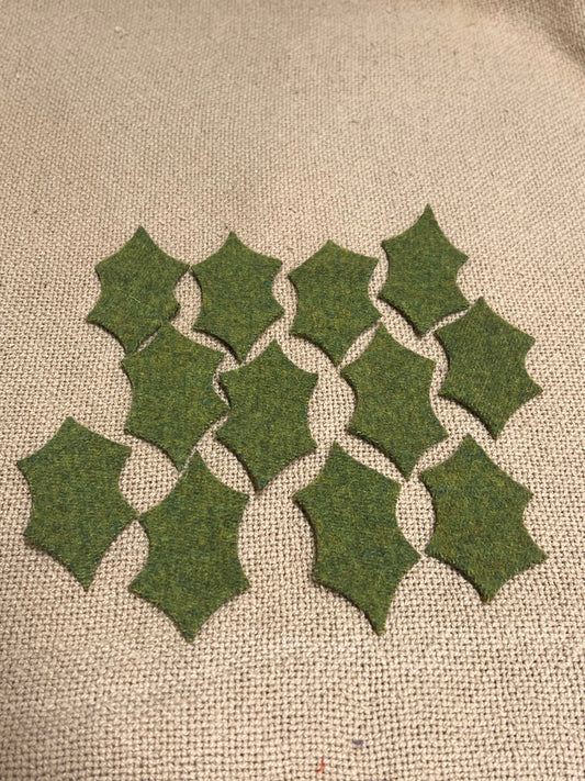 WOOL HOLLY LEAF, Large, 3"x 1.5"