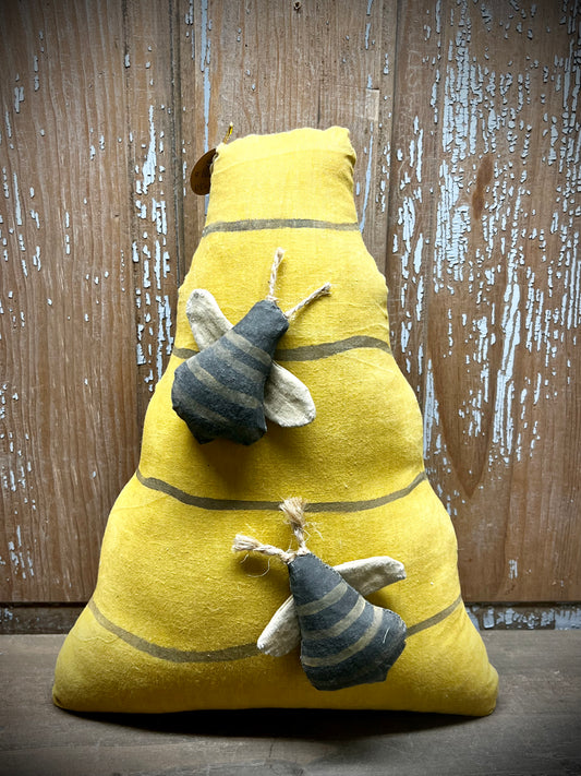 Pillow, 13"x 10", BEE KIND