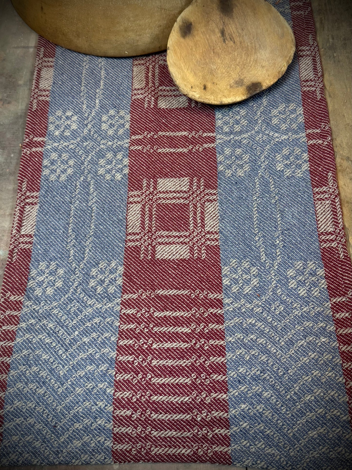 Runner, FHW, WHIG ROSE TWILL